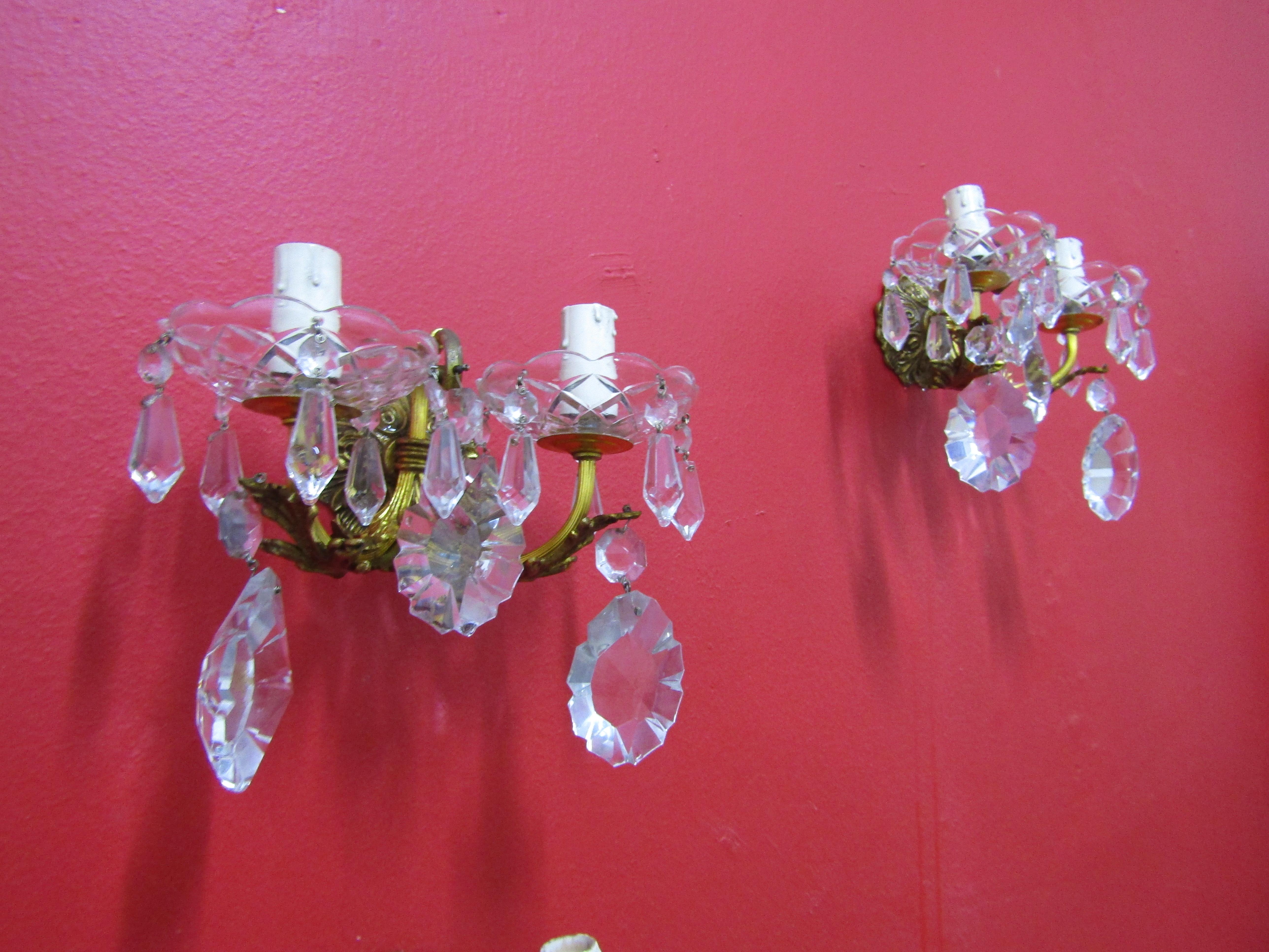 midcenturySet of Four Elegant Sconces, Bronze and Crystal, Italian Style For Sale 8