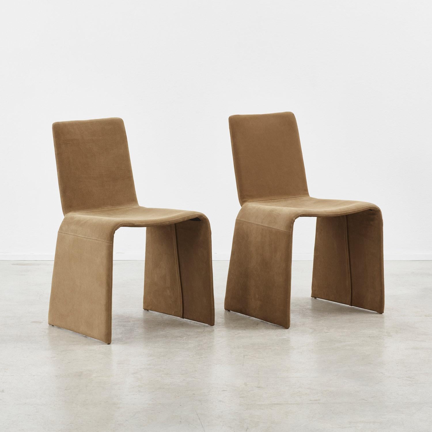 Juego de cuatro sillas de comedor Eleonora para Porada - Italia 1990 Posmoderno en venta