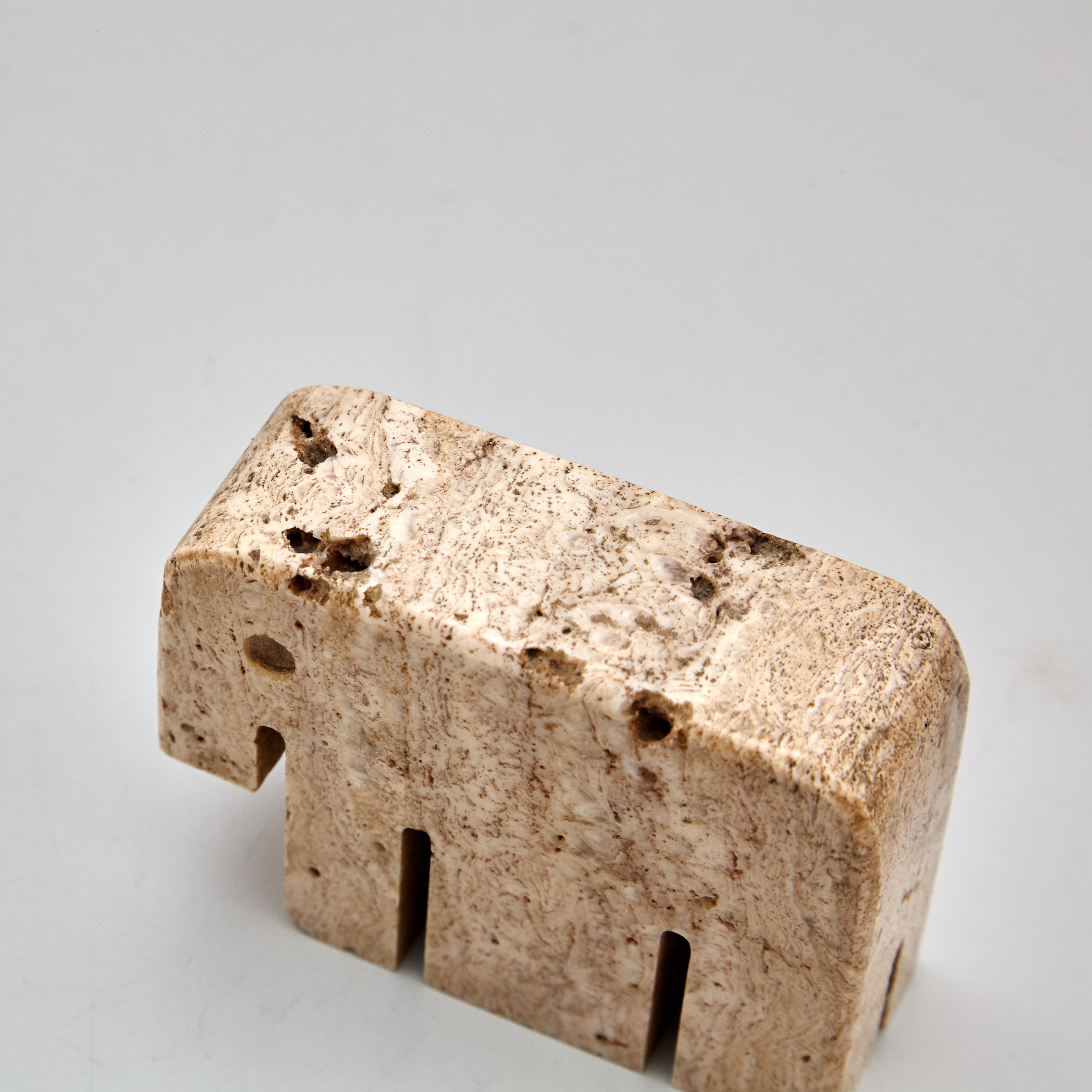 Conjunto de cuatro elefantes Escultura Travertino de Fratelli Mannelli, hacia 1970 en venta 9