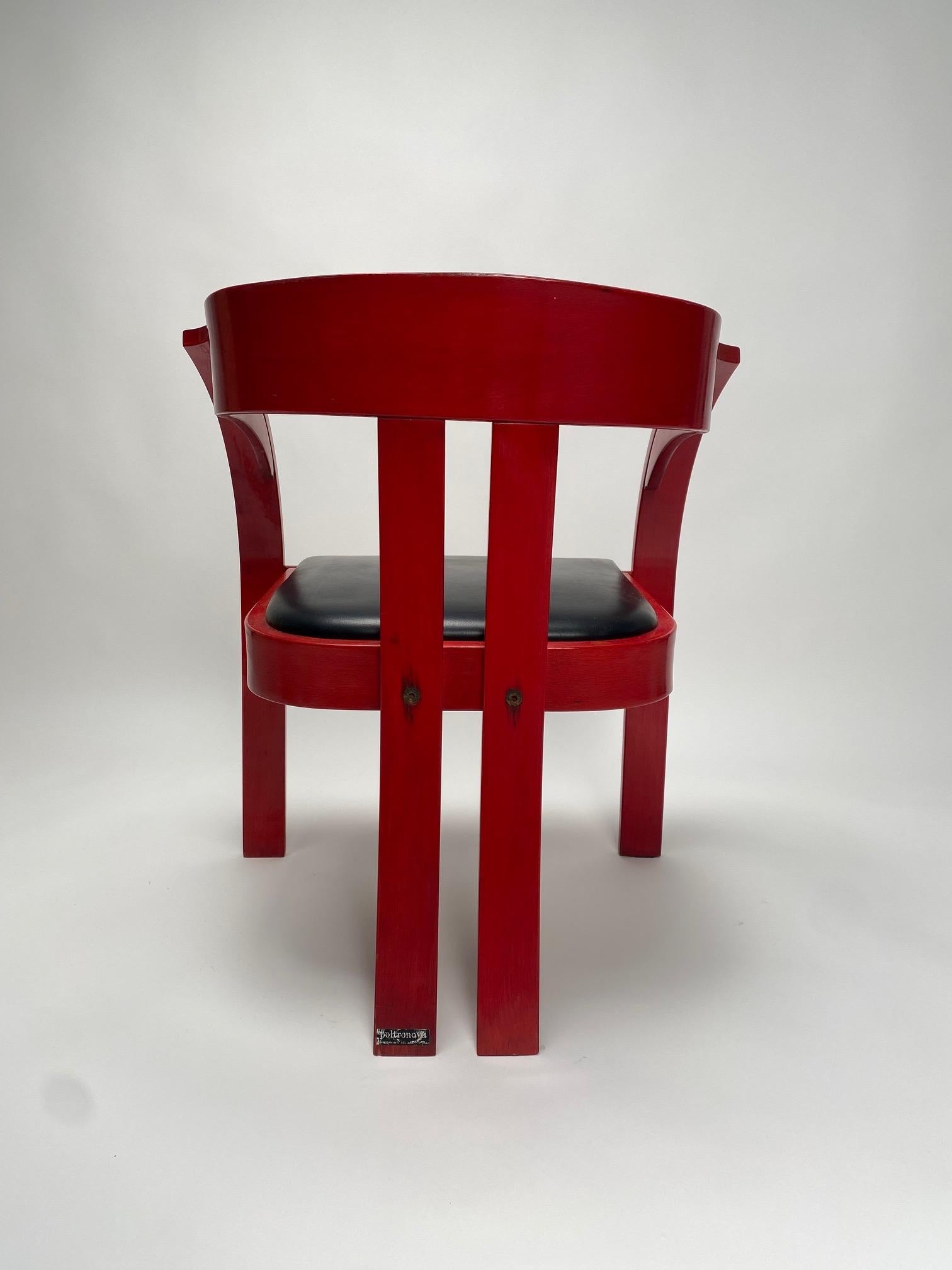 Cuir Ensemble de quatre fauteuils Elisa de Giovanni Battista Bassi, Poltrona, années 1960, bois en vente
