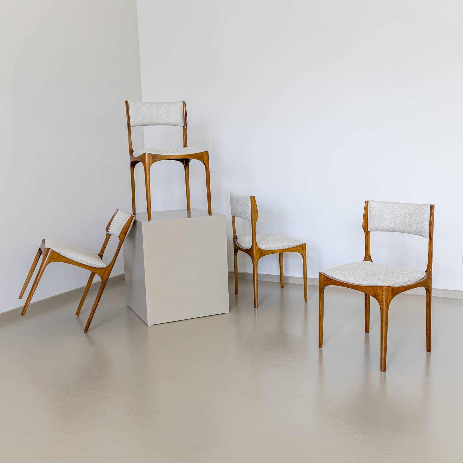 Fabric Set of four Elisabetta chairs by Giuseppe Gibelli for Sormani, Italy 1963