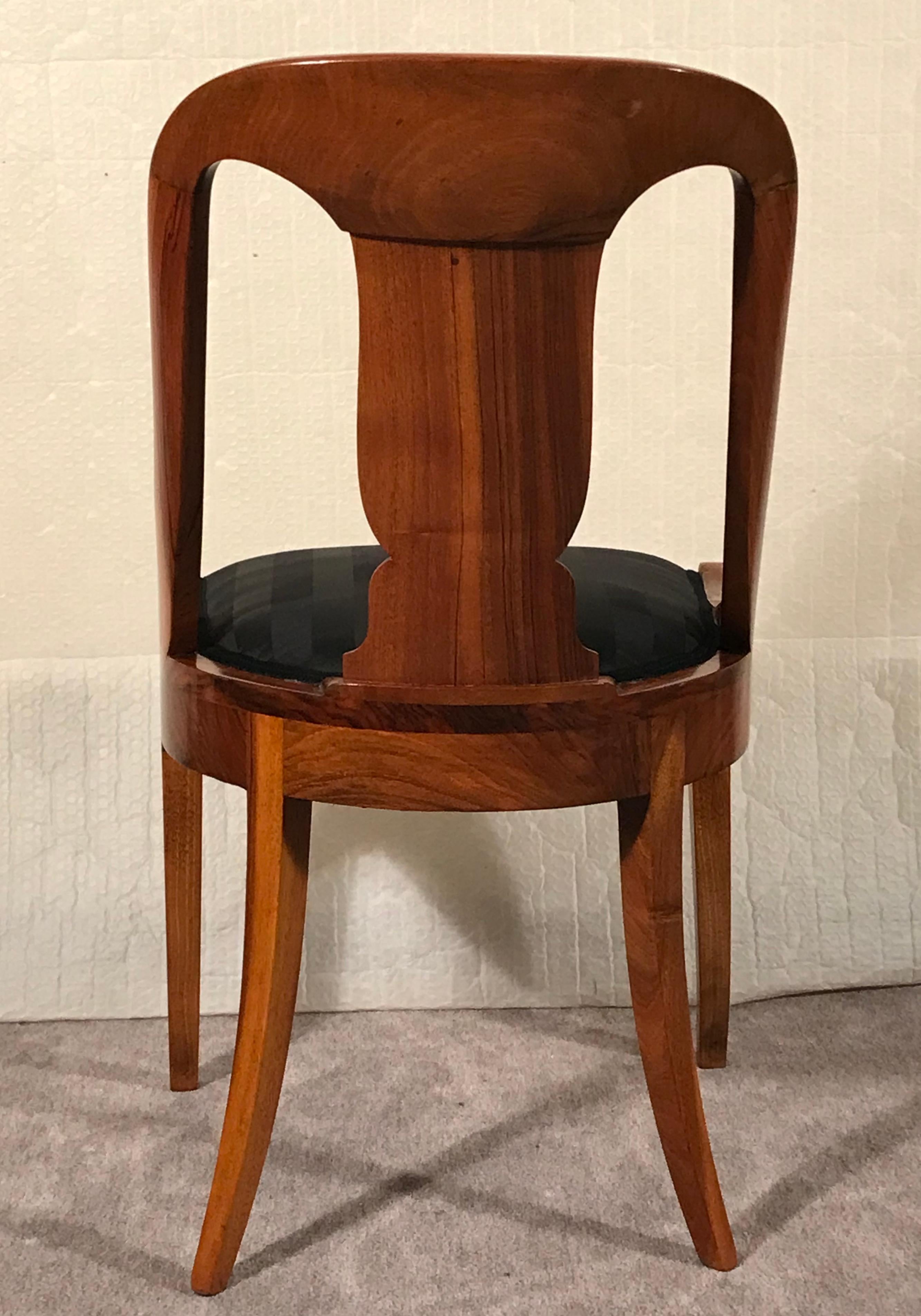 Early 19th Century Set of Four Empire Barrel Chairs For Sale