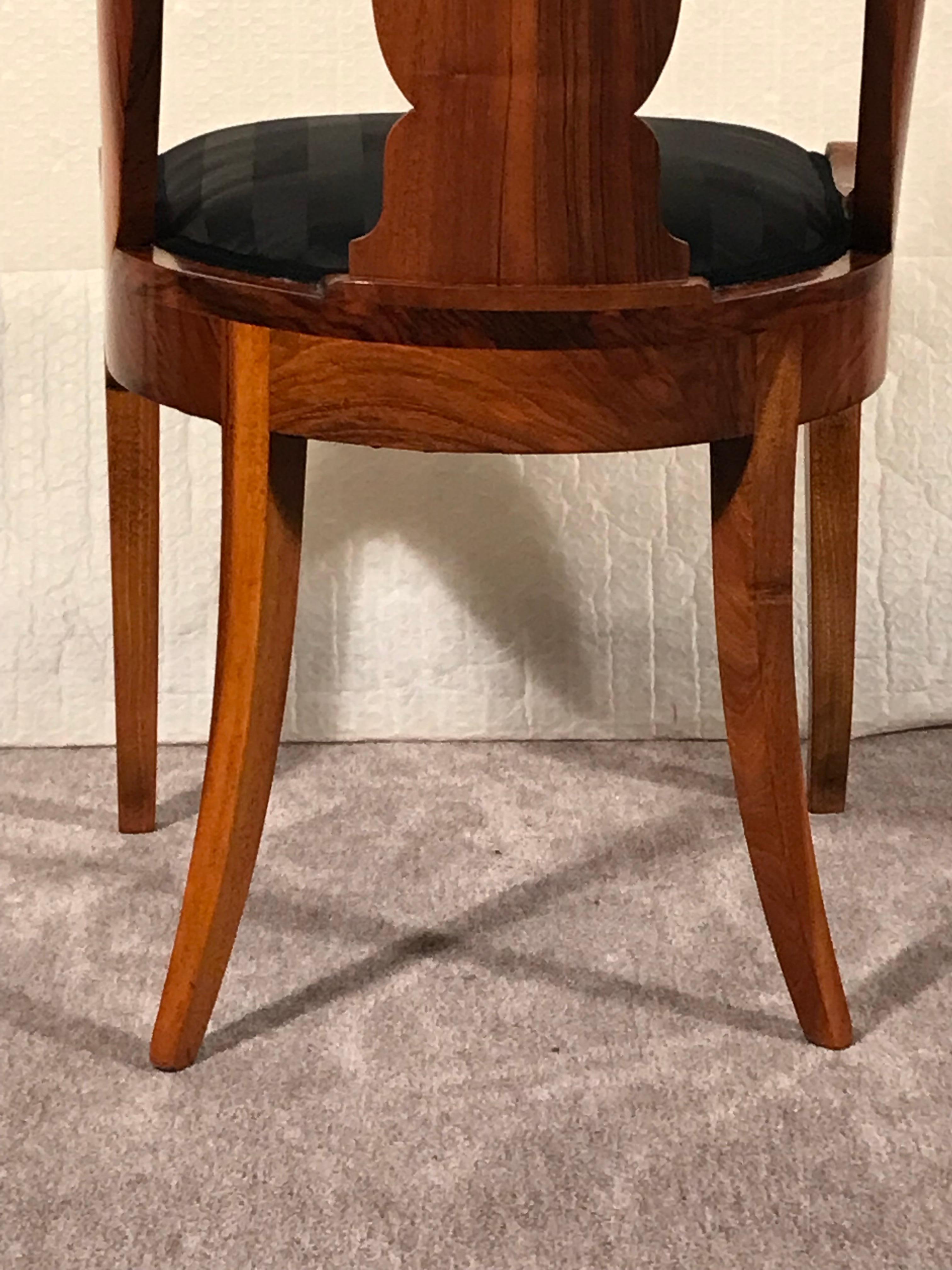 Walnut Set of Four Empire Barrel Chairs For Sale