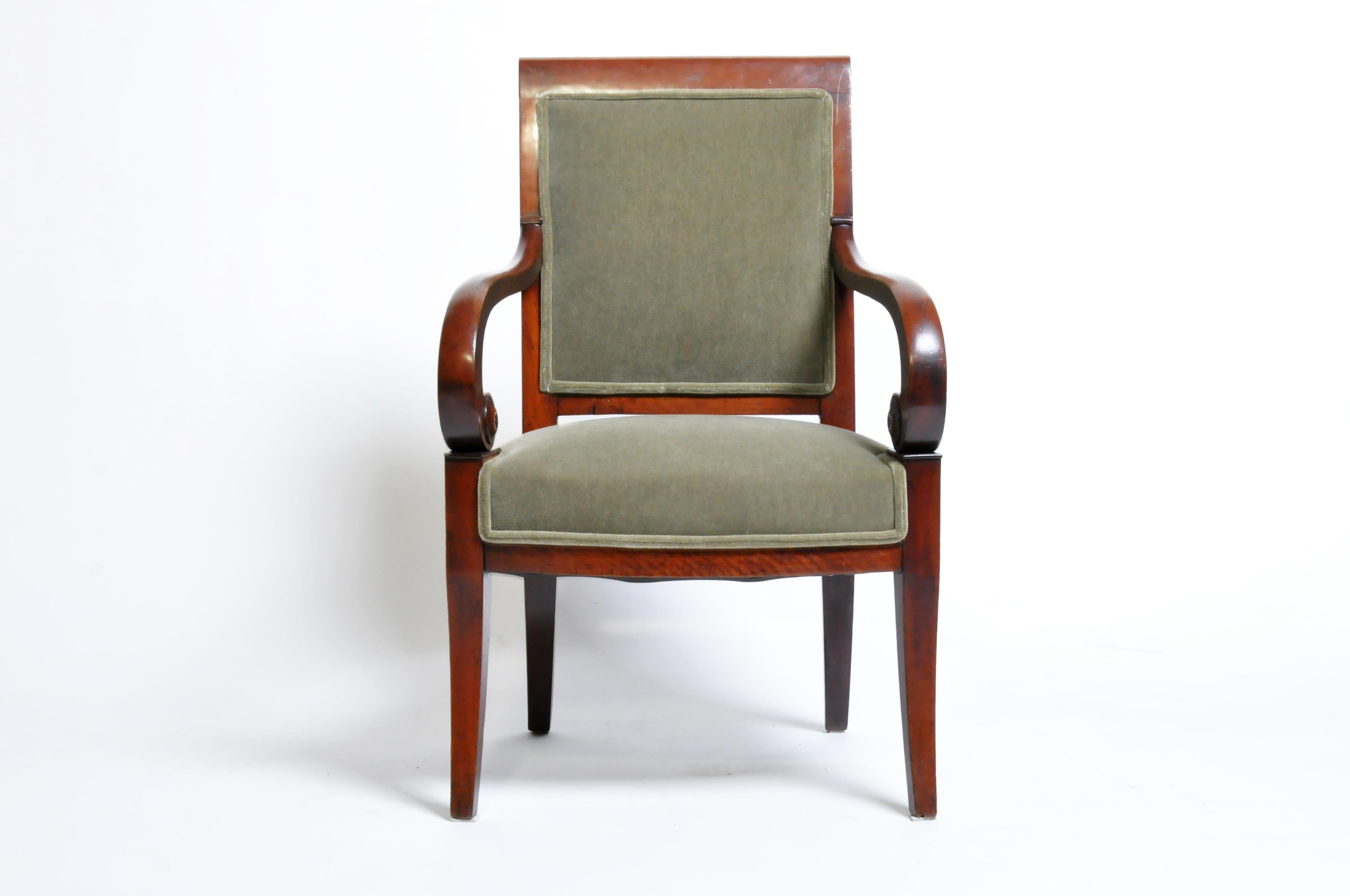 Set of Four Empire Period Armchairs In Good Condition In Chicago, IL