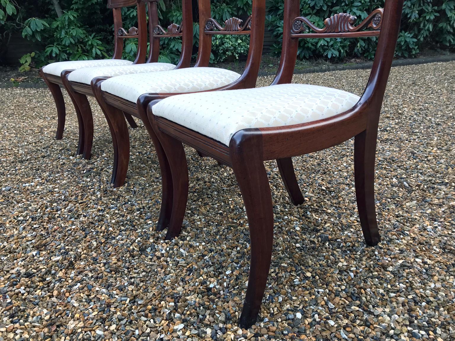 Hand-Crafted Set of Four English 19th Century Regency Mahogany Dining Chairs