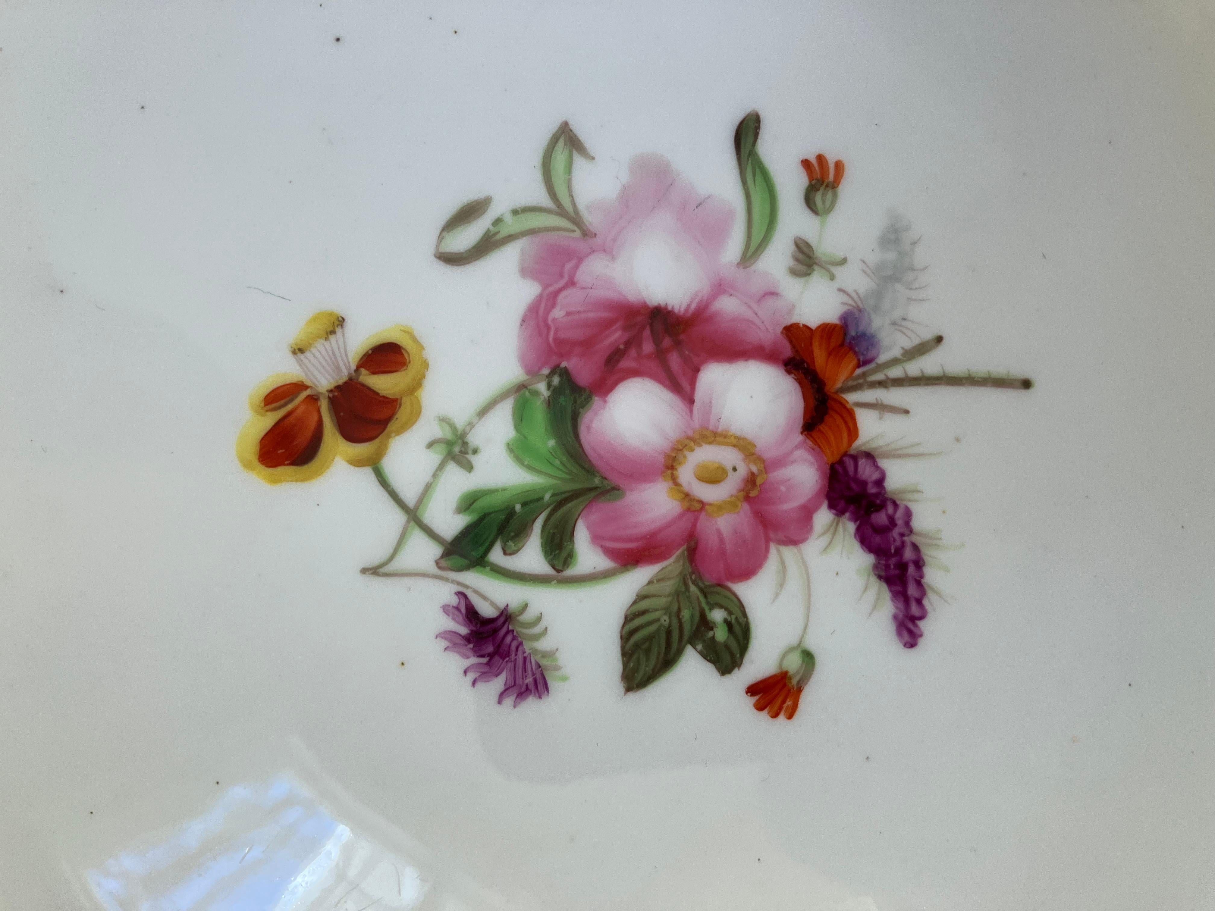 Juego de cuatro platos florales ingleses verdes Glaseado en venta
