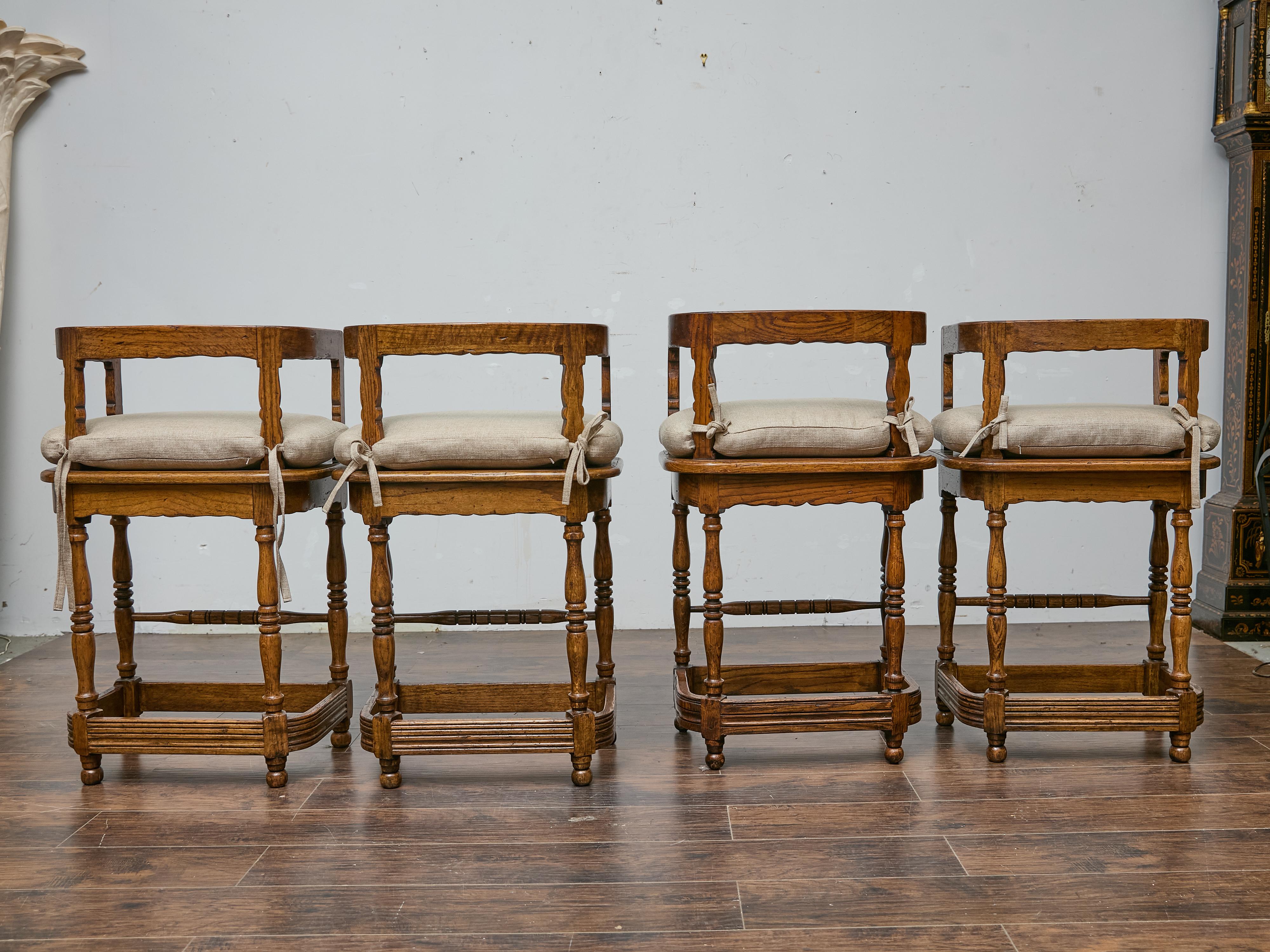 20th Century Set of Four English Oak Bar Stools with Backs and Cushions, Midcentury Period For Sale
