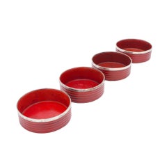 Juego de cuatro posavasos ingleses de papel maché con anillas de Sheffield, c. 1790-1830