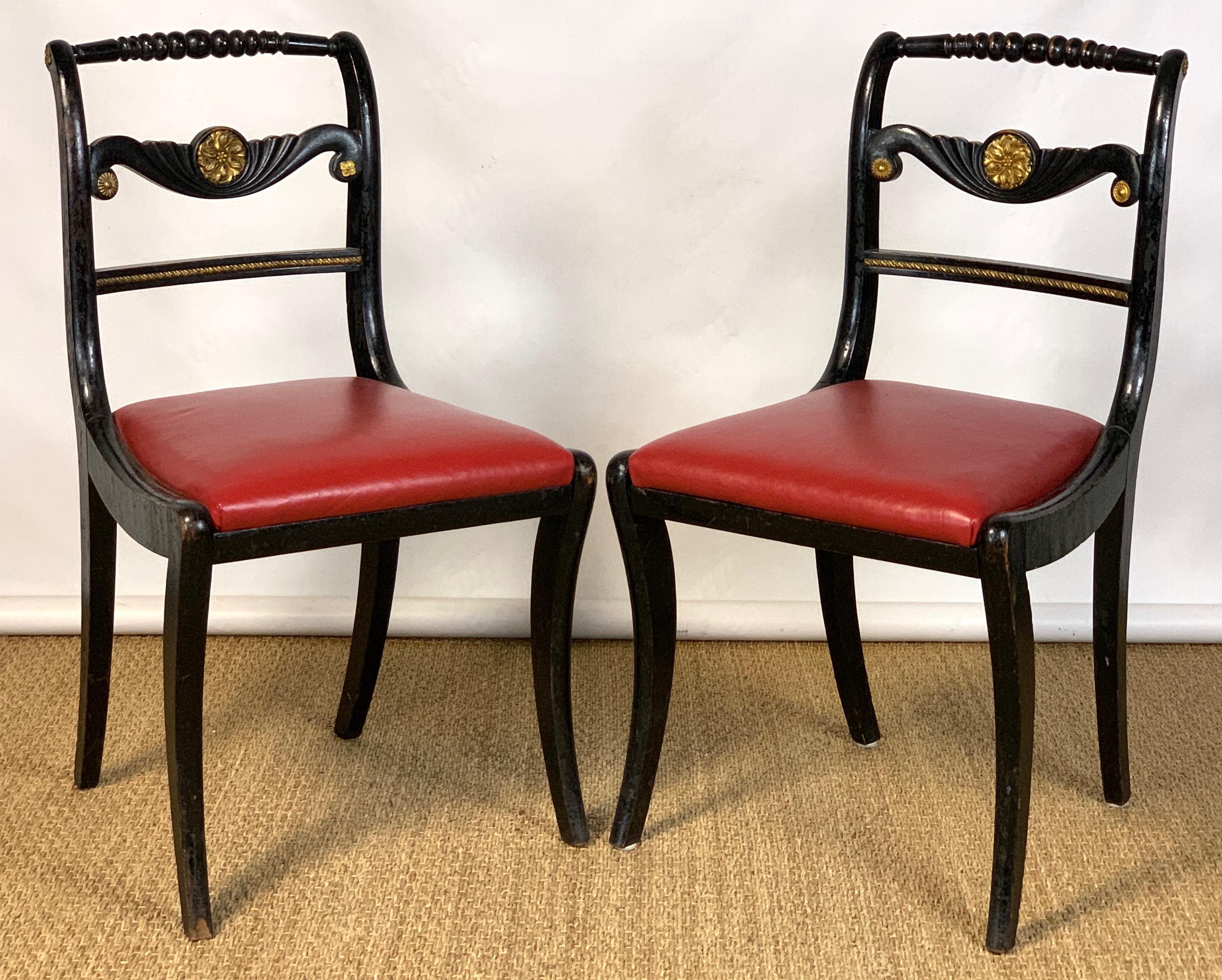 Set of Four English Regency Dining Chairs In Good Condition In Kilmarnock, VA