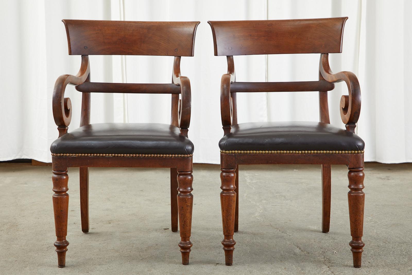 Set of Four English Regency Mahogany Dining Chairs In Fair Condition In Rio Vista, CA