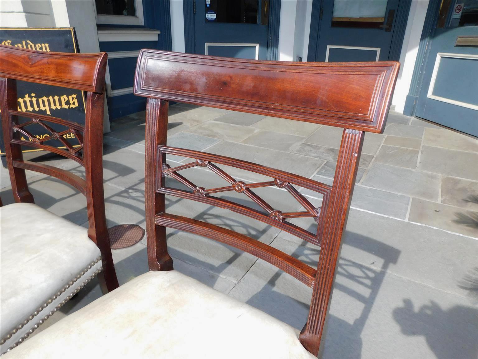 Set of Four English Regency Mahogany Dining Room Chairs, Circa 1810 For Sale 2