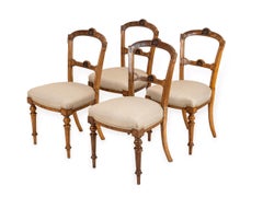 Set di quattro sedie da pranzo inglesi in betulla satinata, periodo Regency / William IV