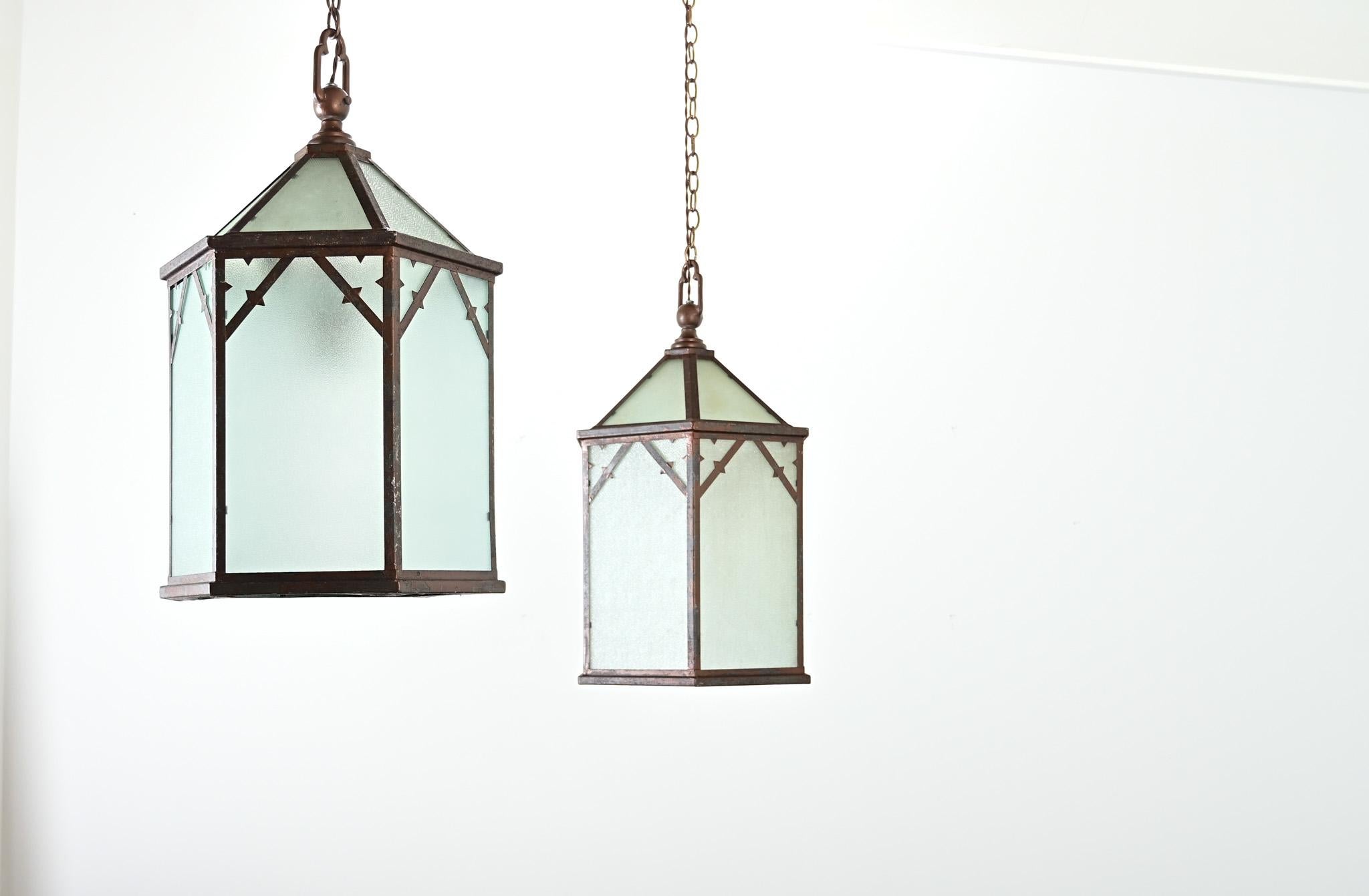 Set of Four English Vintage Lanterns en Bueno estado para la venta en Baton Rouge, LA