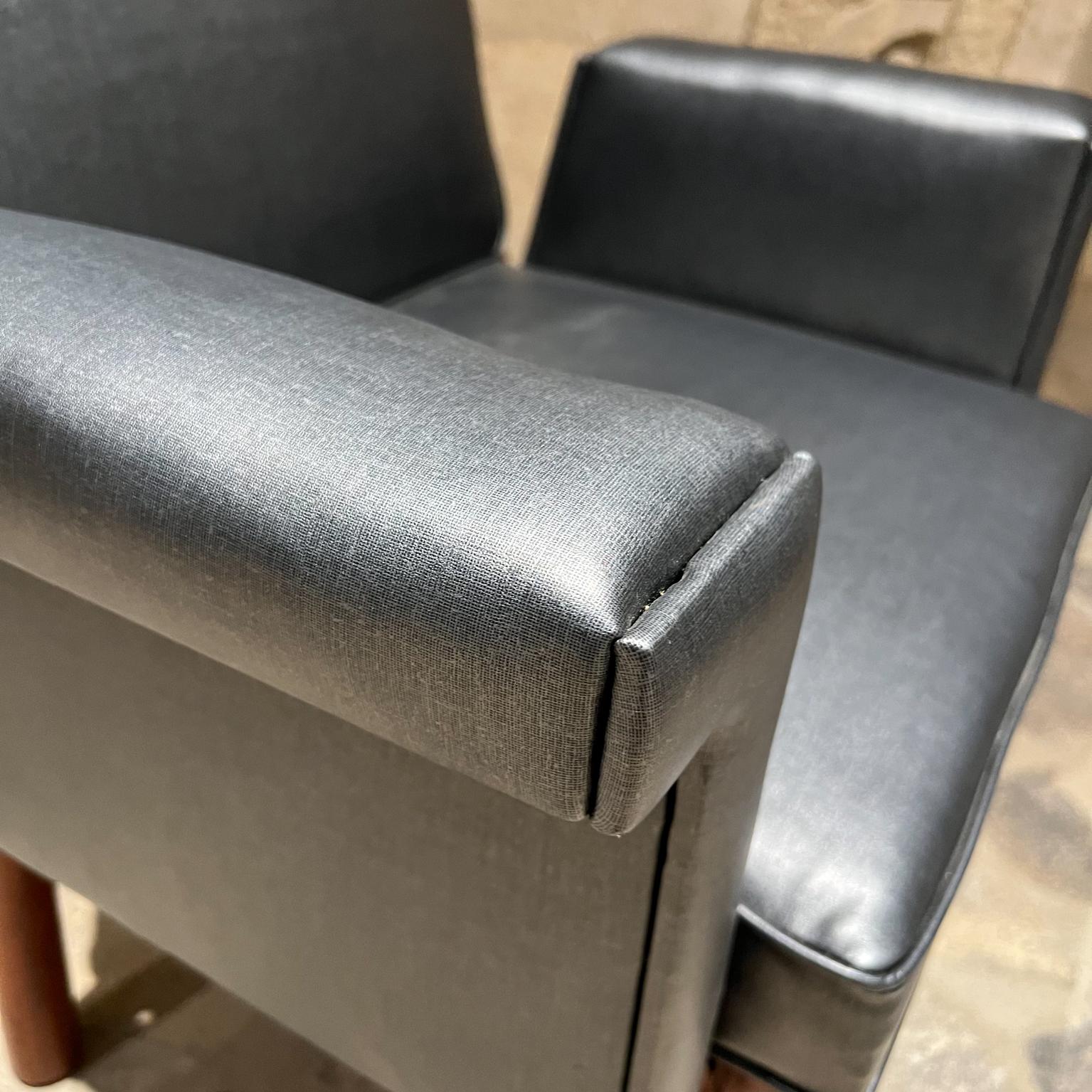 Late 20th Century Set of Four Fabulous Modern Gray Armchairs Floating Wood IRGSA Mexico City For Sale