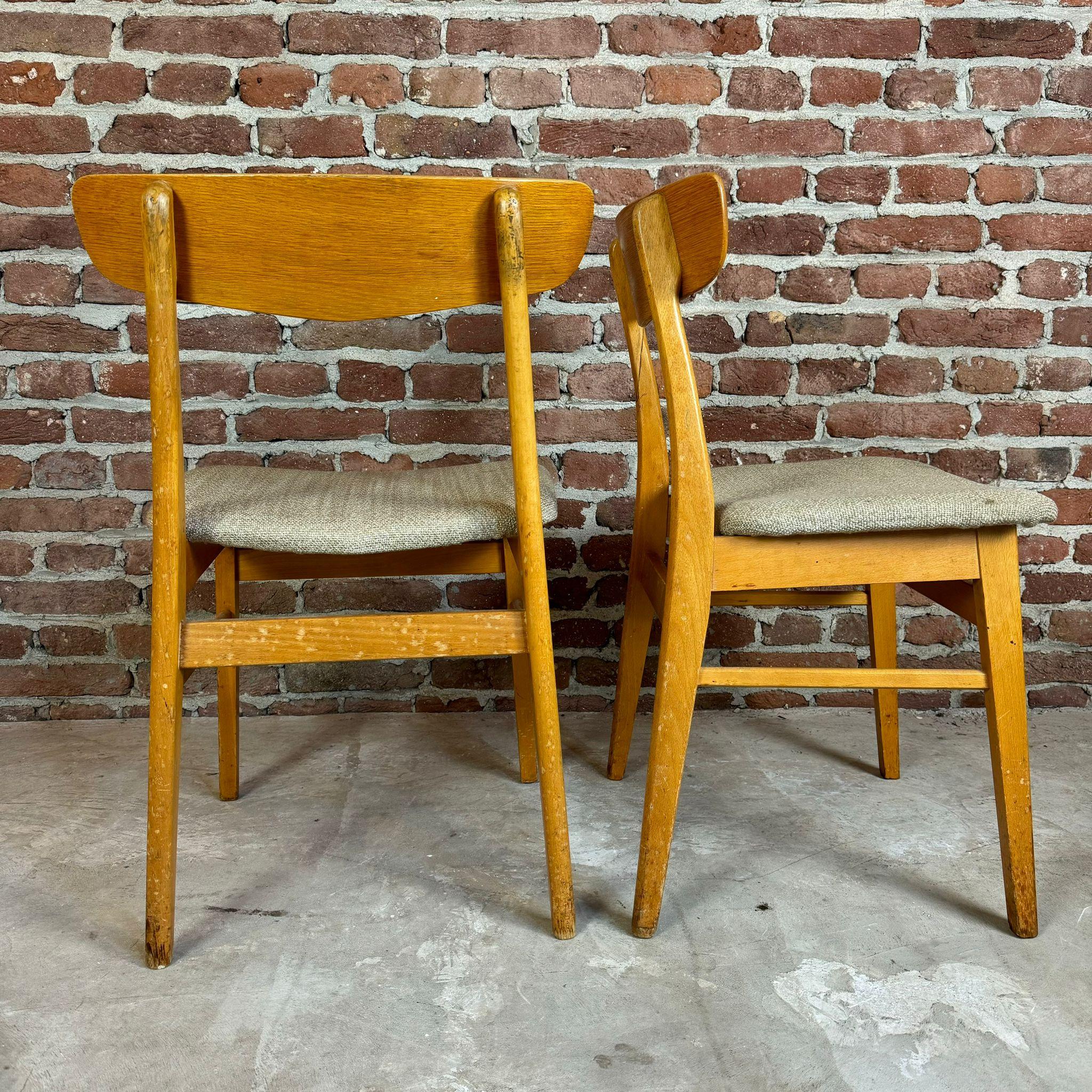 Satz von vier Farstrup-Stühlen, Dänemark 1960 (Teakholz) im Angebot