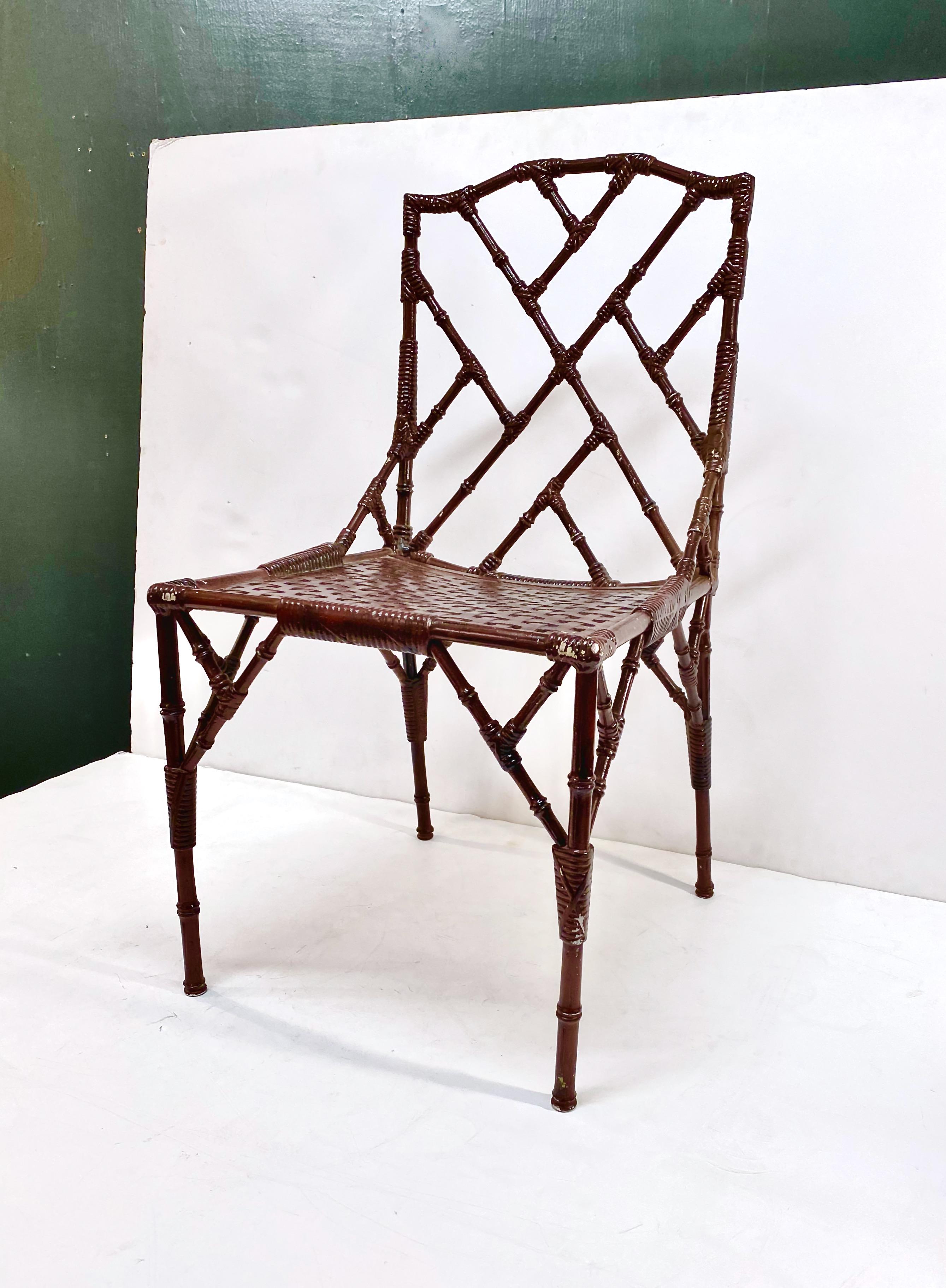 Satz von vier Stühlen und Tisch aus Kunstbambus, ca. 1970-1980 im Angebot 1