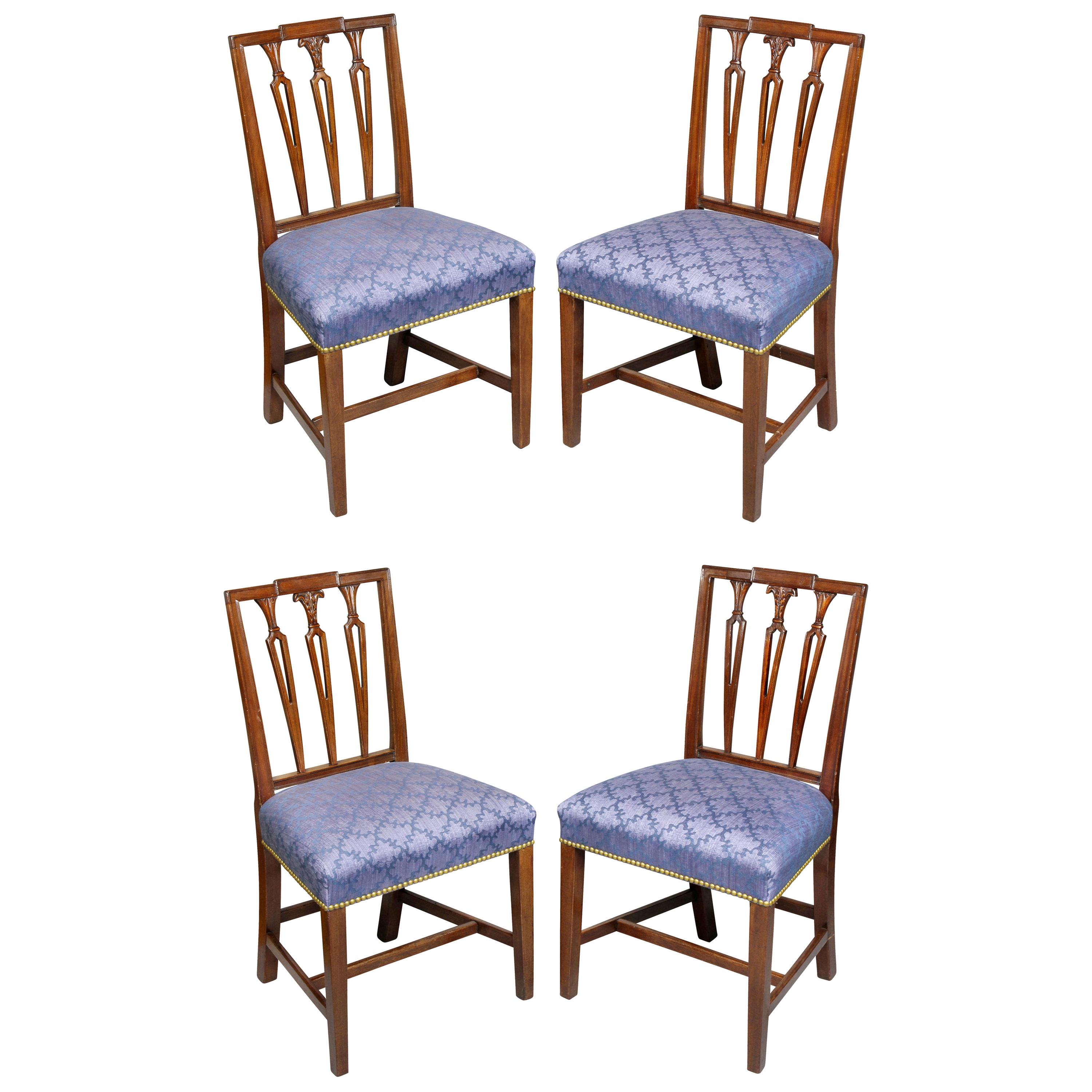 Set of Four Federal Mahogany Side Chairs