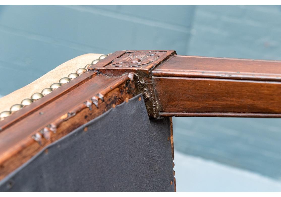 Set di quattro raffinate poltrone europee in vendita 2