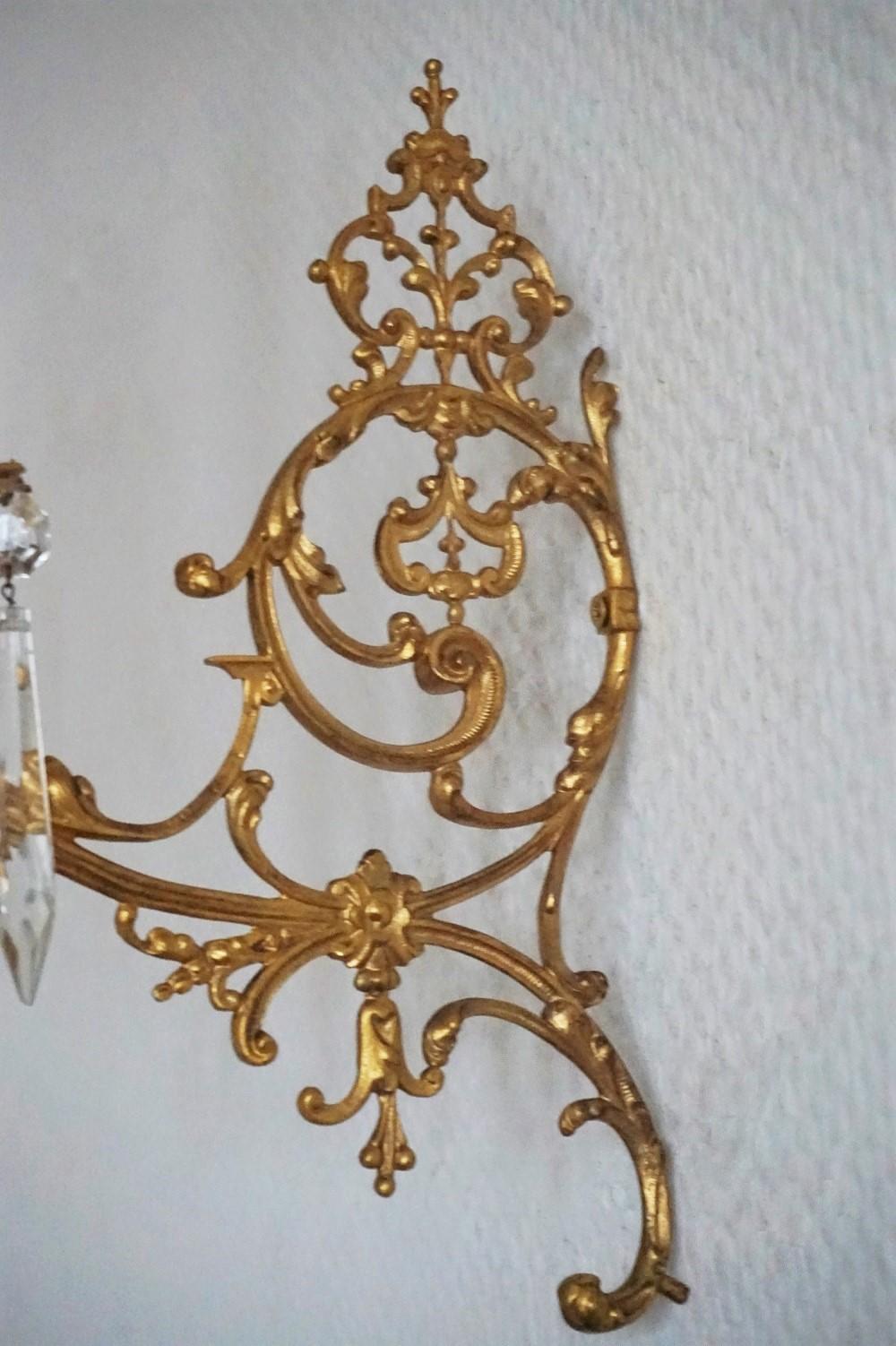 Set of Four Fine French Louis XVI Period Gold Doré Bronze Candle Wall Sconces For Sale 3