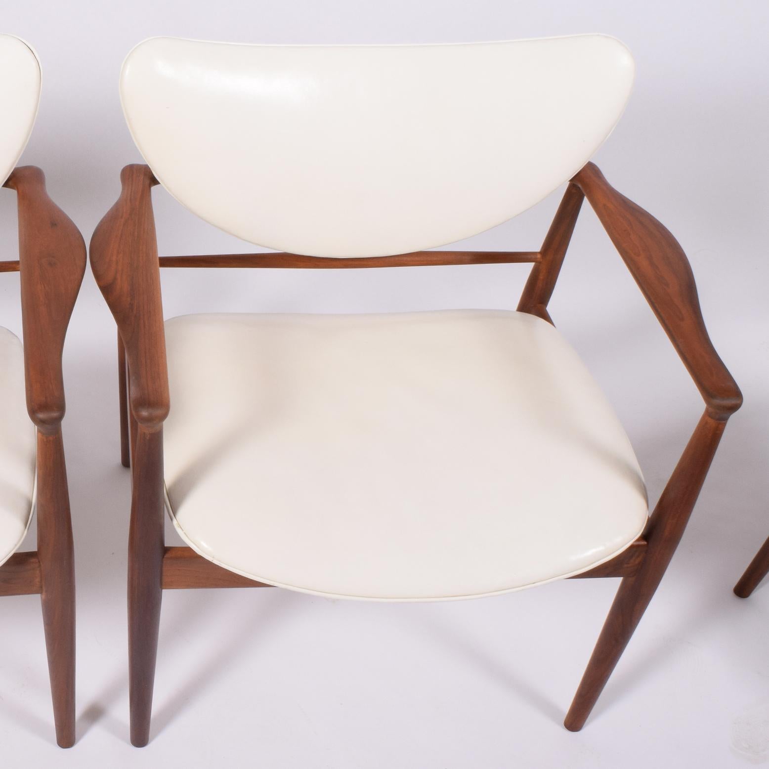 Quatre fauteuils « 48 » de Finn Juhl en vente 3
