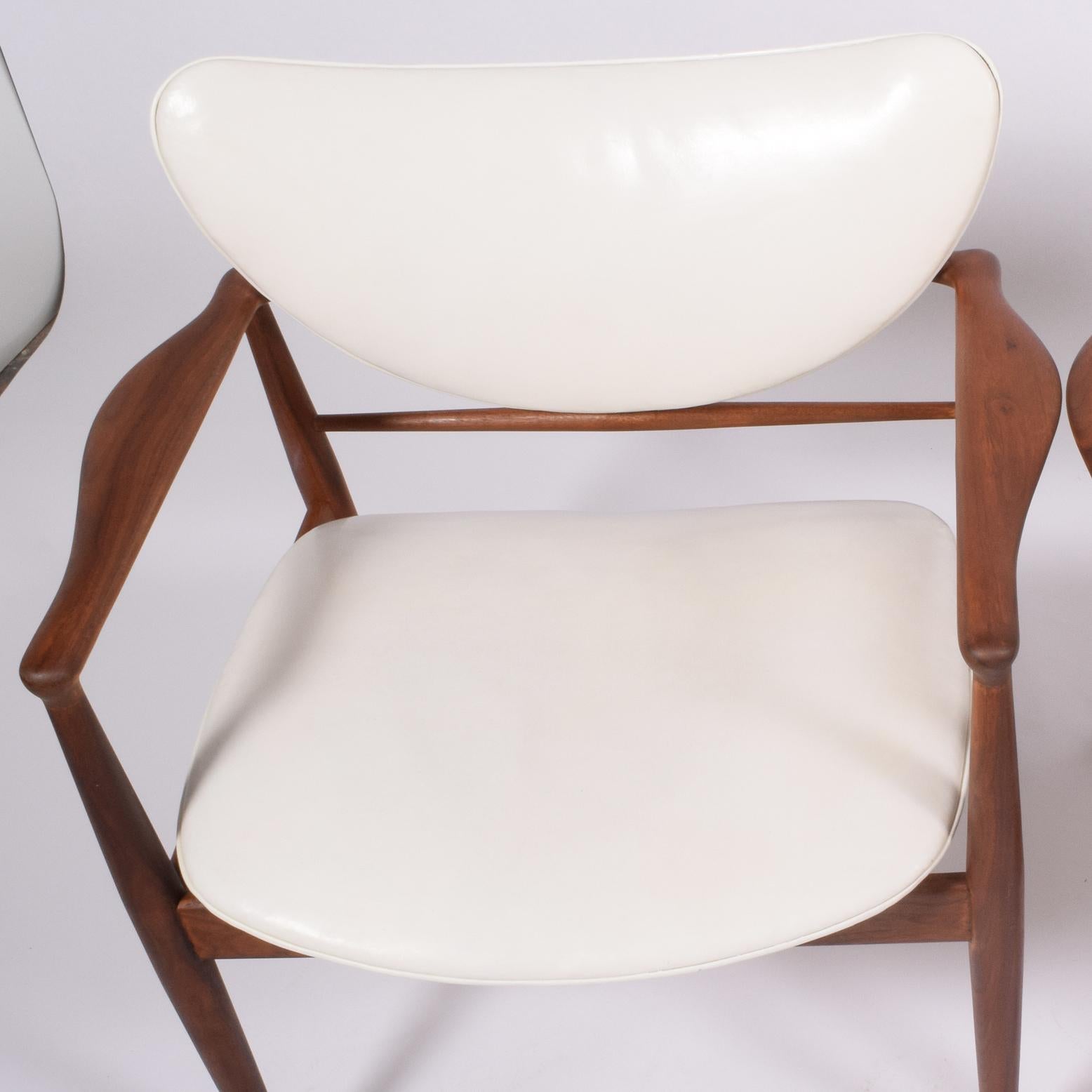 Quatre fauteuils « 48 » de Finn Juhl en vente 2