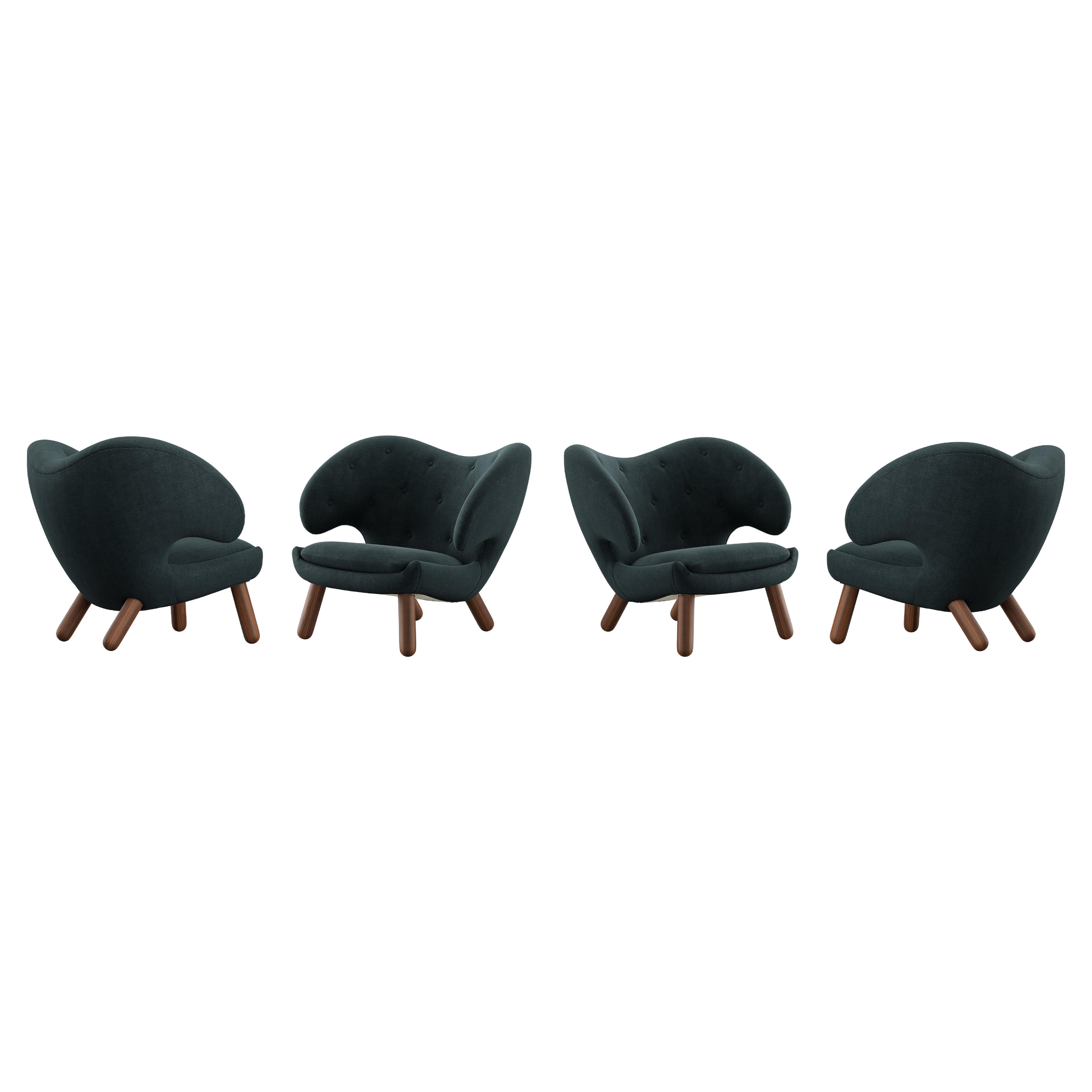 Set of Four Finn Juhl Pelican Chair Upholstered in Wood and Fabric