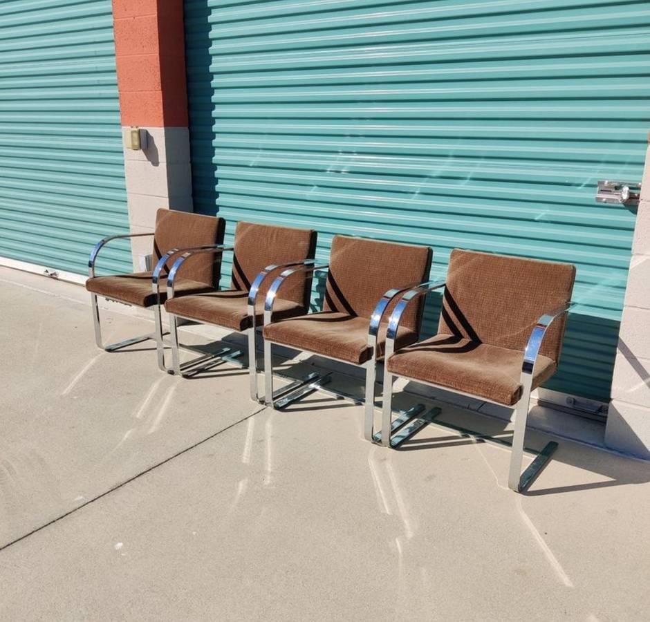 20th Century Set of Four Flatbar Mies Van Der Rohe Brno Chairs for Thonet
