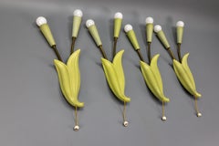 Set di quattro lampade a due luci a forma di fiore in verde pastello di Ott-Leuchten, anni '50