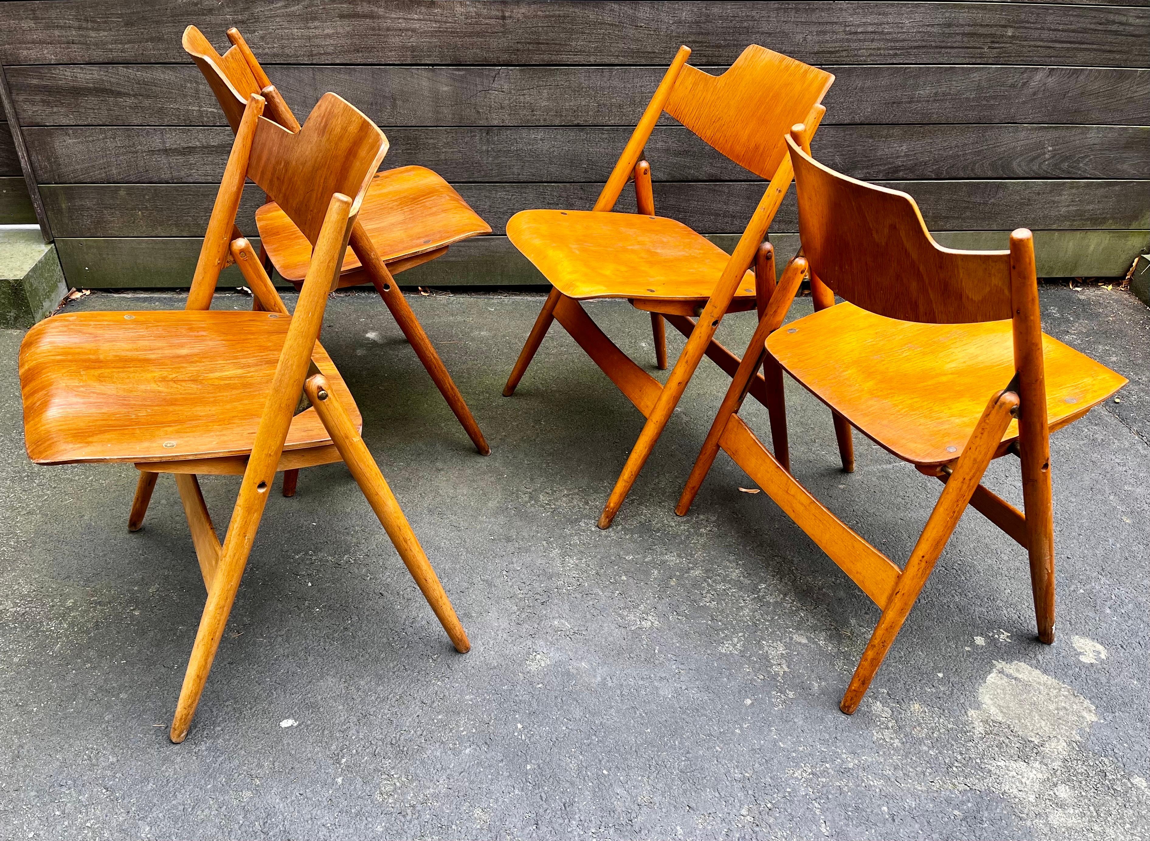 Satz von vier klappbaren Stühlen von Egon Eiermann für Wilde & Spieth, Modell SE18, 1952 im Angebot 11