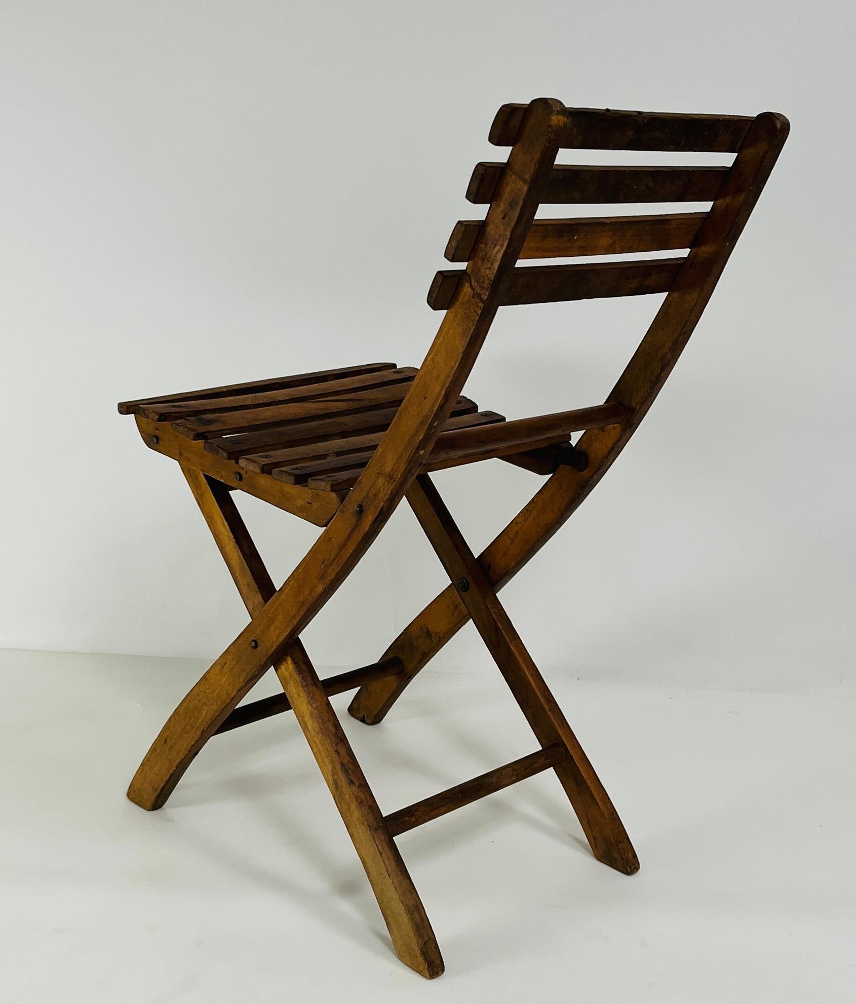 Set of Four Folding Oak Chairs For Sale 2