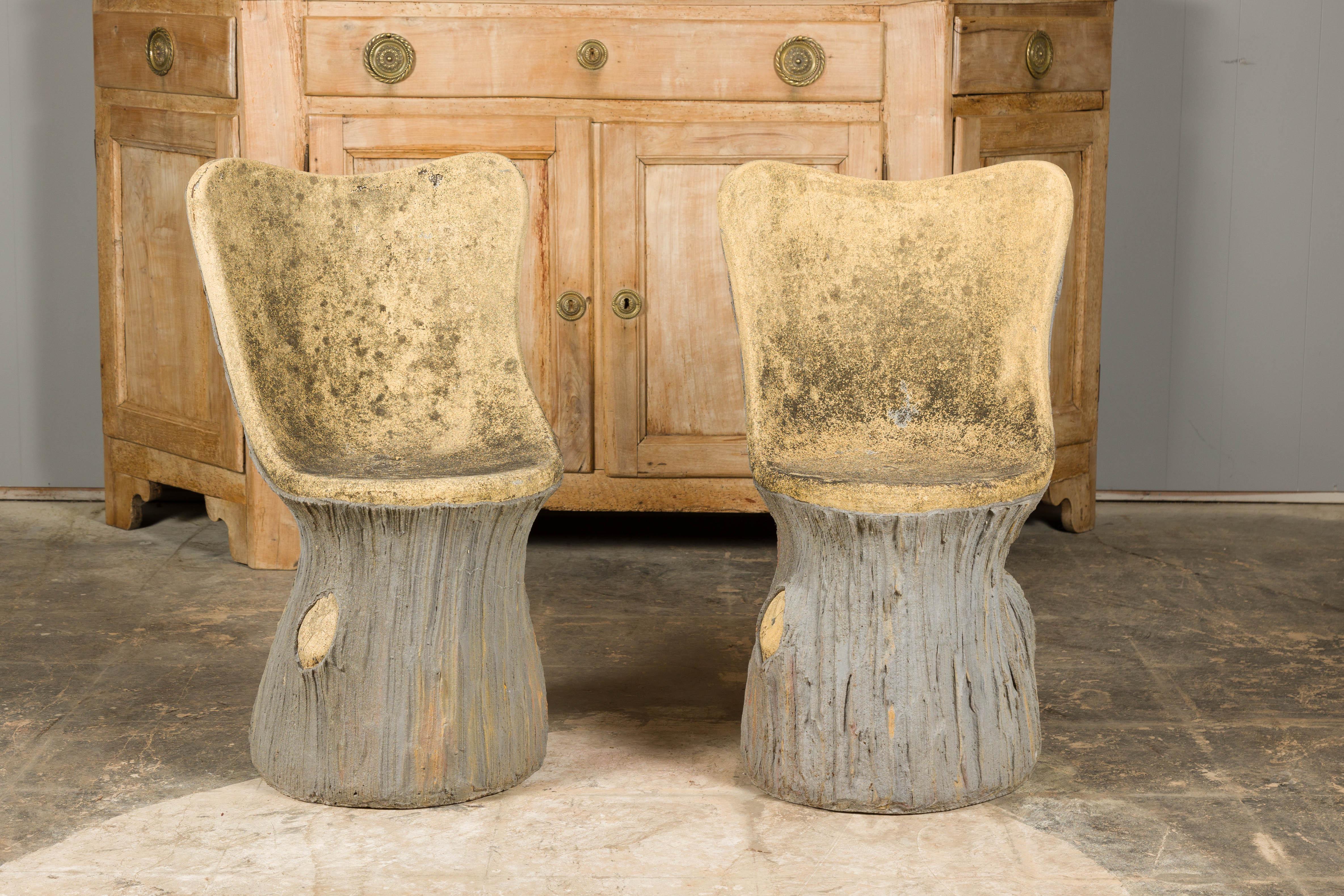 Conjunto de cuatro sillas de jardín francesas de imitación de bois de los años 30 con carácter rústico Francés en venta