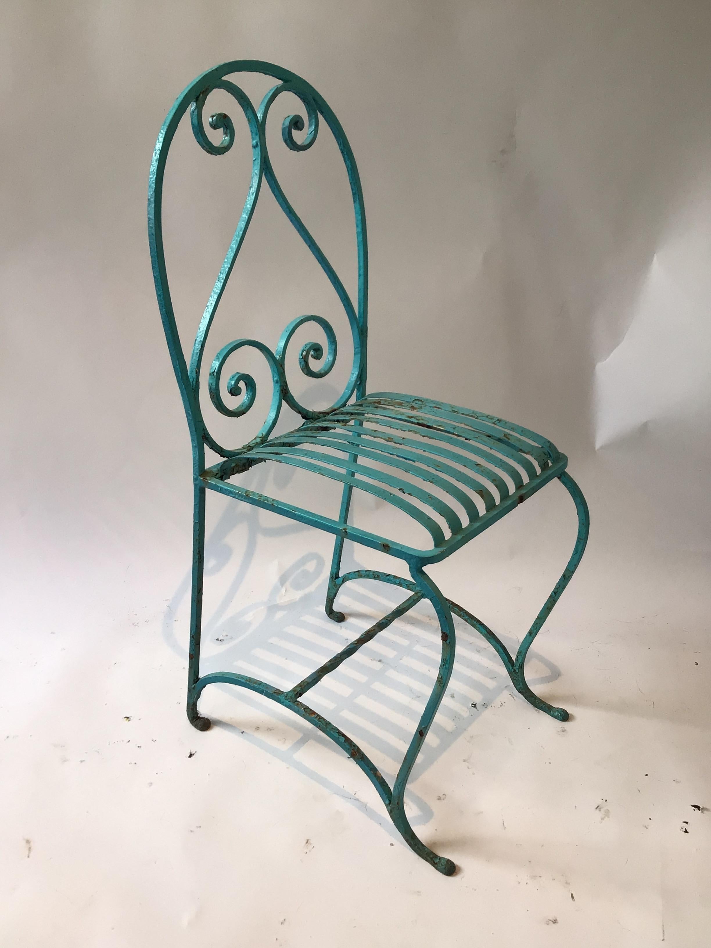 Set of Four French 1940s Iron Garden Chairs For Sale 4