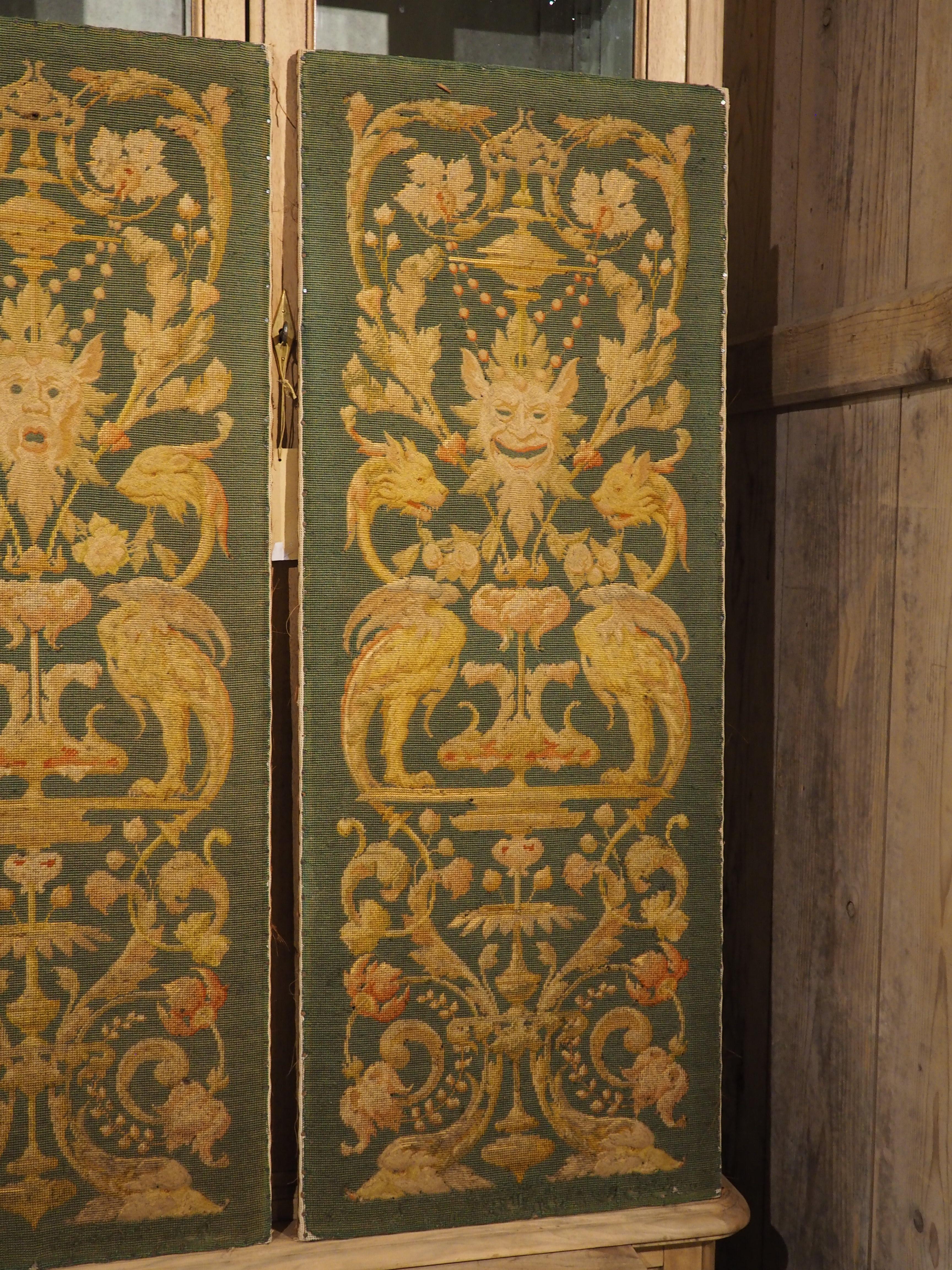 Conjunto de Cuatro Paneles de Teatro Antiguos Franceses de Punto de Aguja, Siglo XIX en venta 12