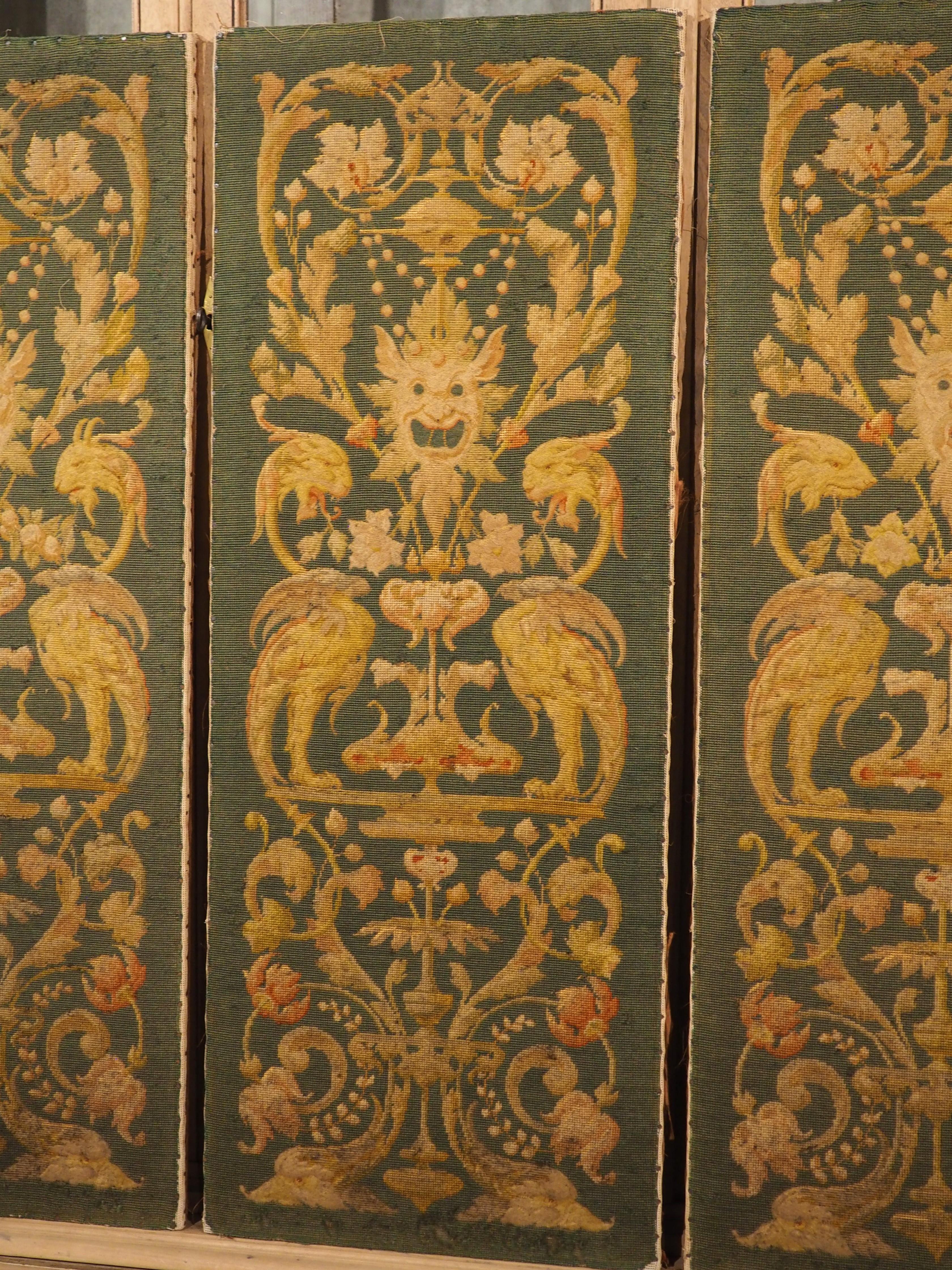 Conjunto de Cuatro Paneles de Teatro Antiguos Franceses de Punto de Aguja, Siglo XIX en venta 13