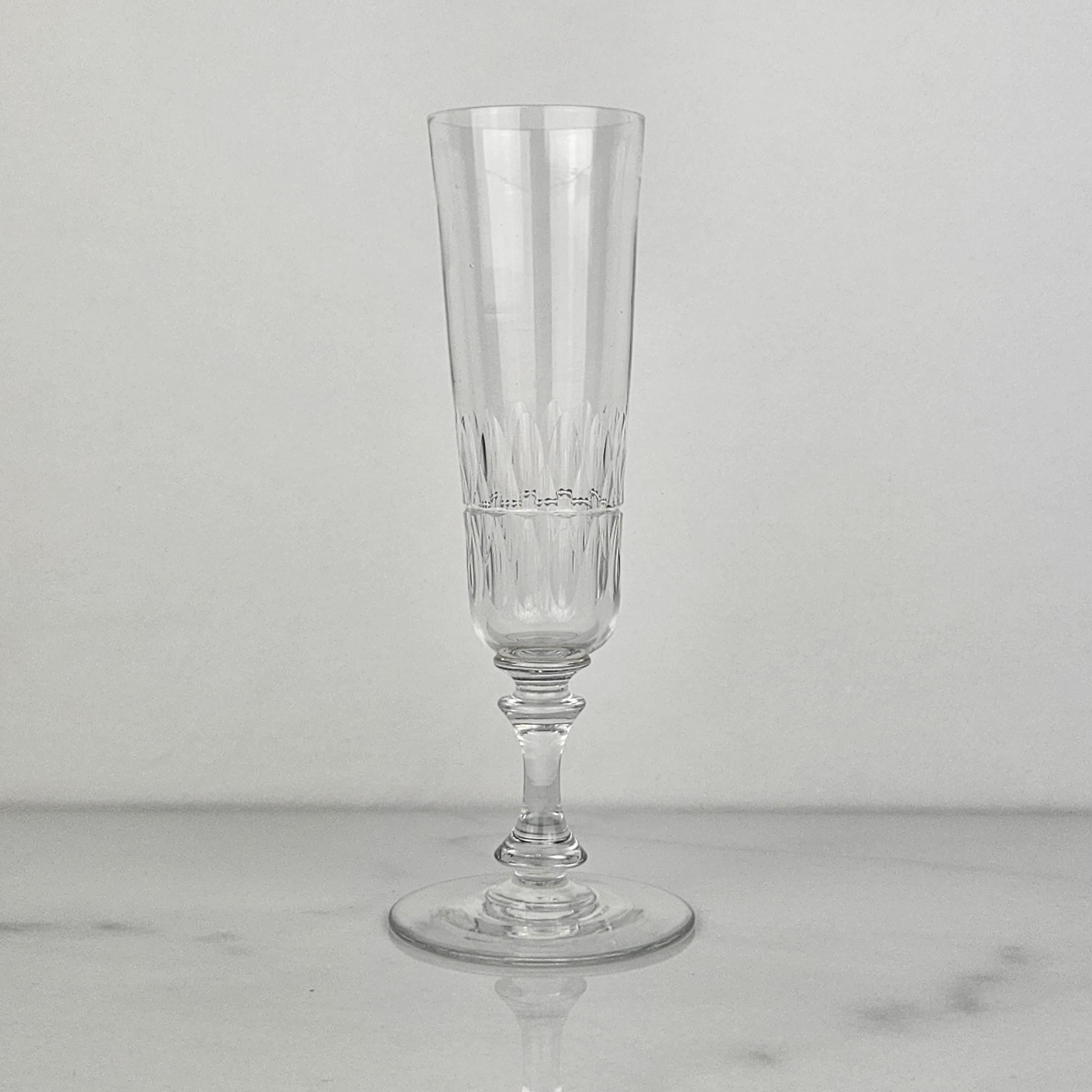 Romantic Set of Four French Champagne Flutes in Crystal Glass, Ca. 1890 For Sale