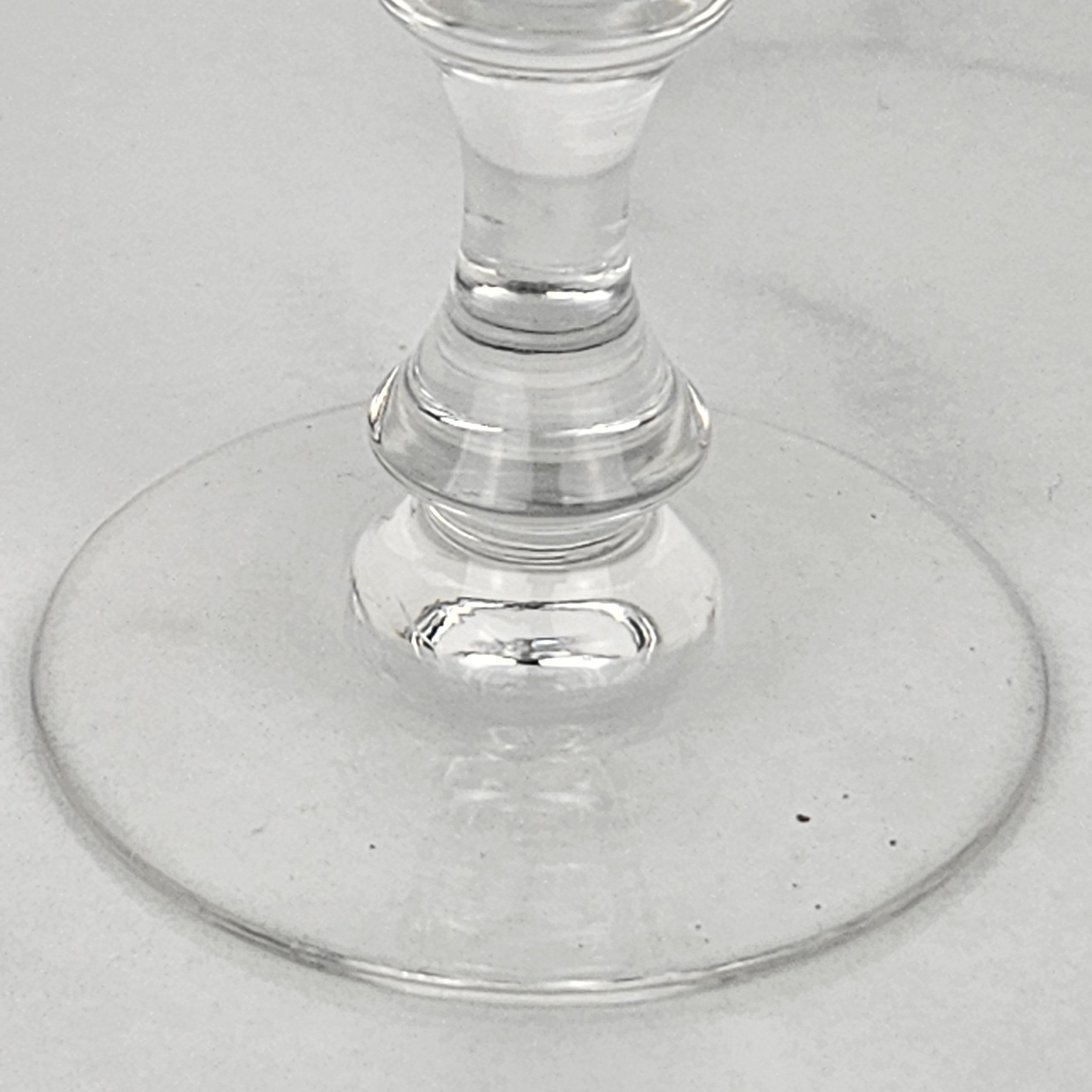 Set of Four French Champagne Flutes in Crystal Glass, Ca. 1890 For Sale 1