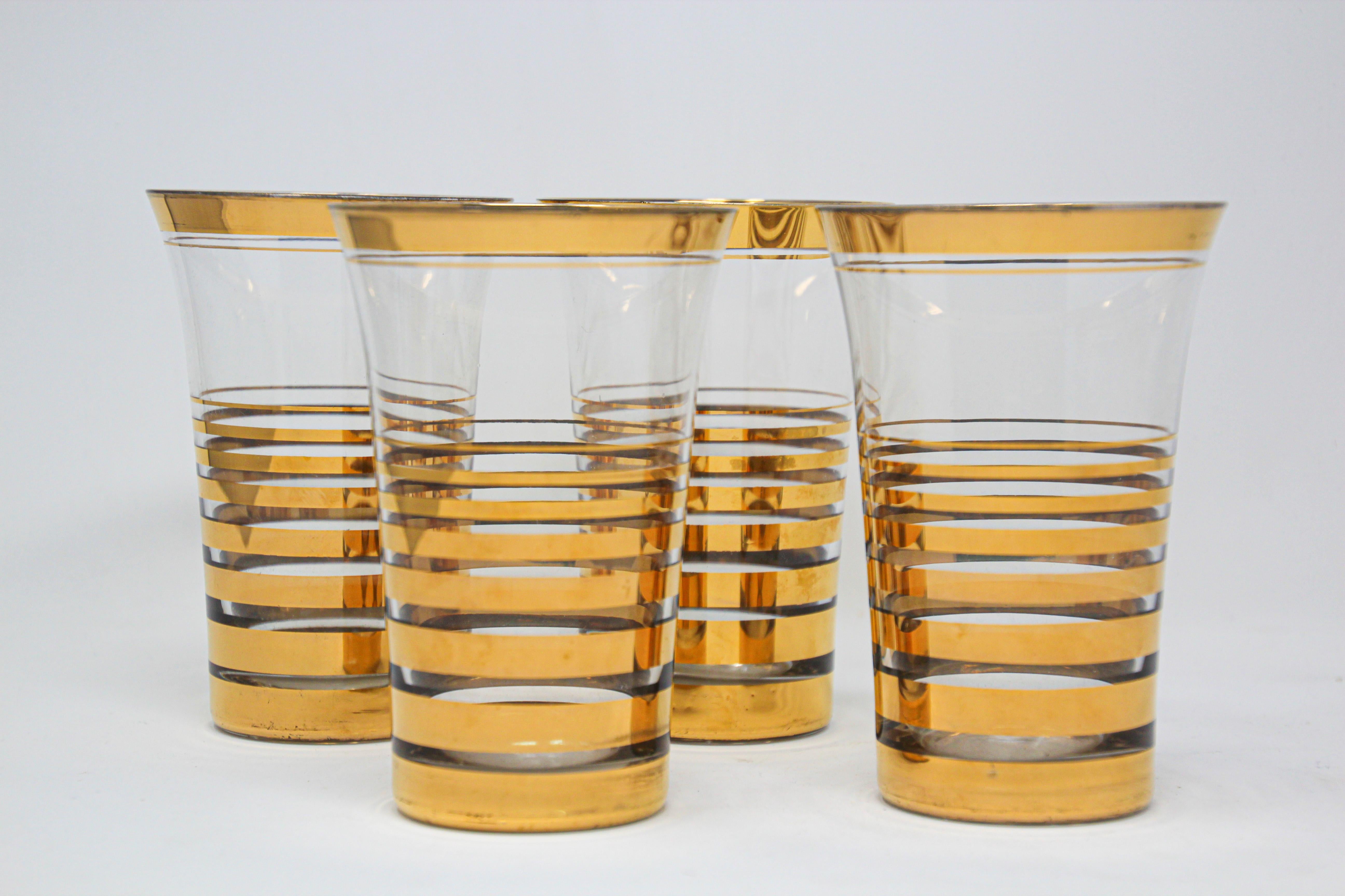 Set of Four French Cocktail Glasses with 22-Karat Gold Design For Sale 7