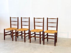 Juego de cuatro sillas de comedor francesas