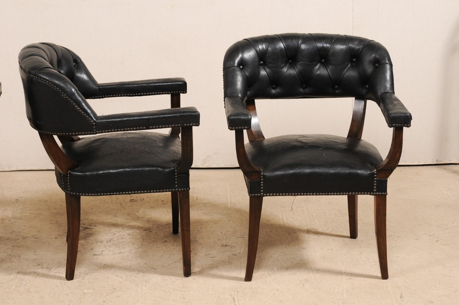 Set of Four French Mid-20th Century Black Leather Tub Armchairs For Sale 5