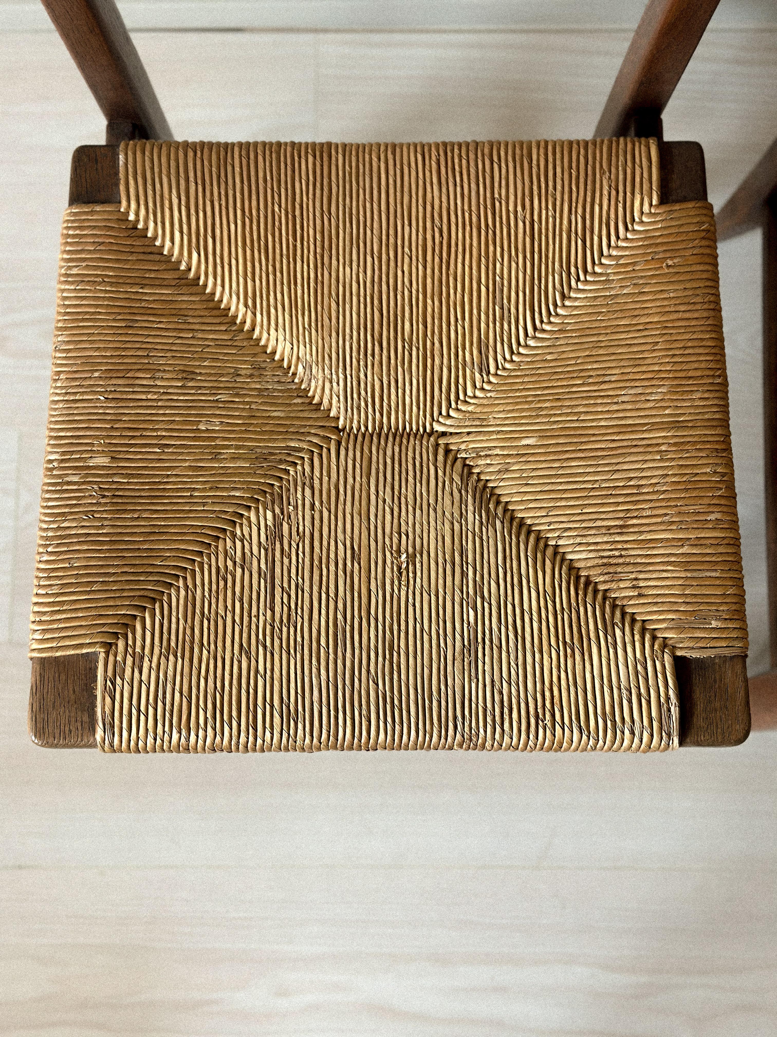 Set of Four French Mid-Century Dining Chairs by Guillerme et Chambron For Sale 11