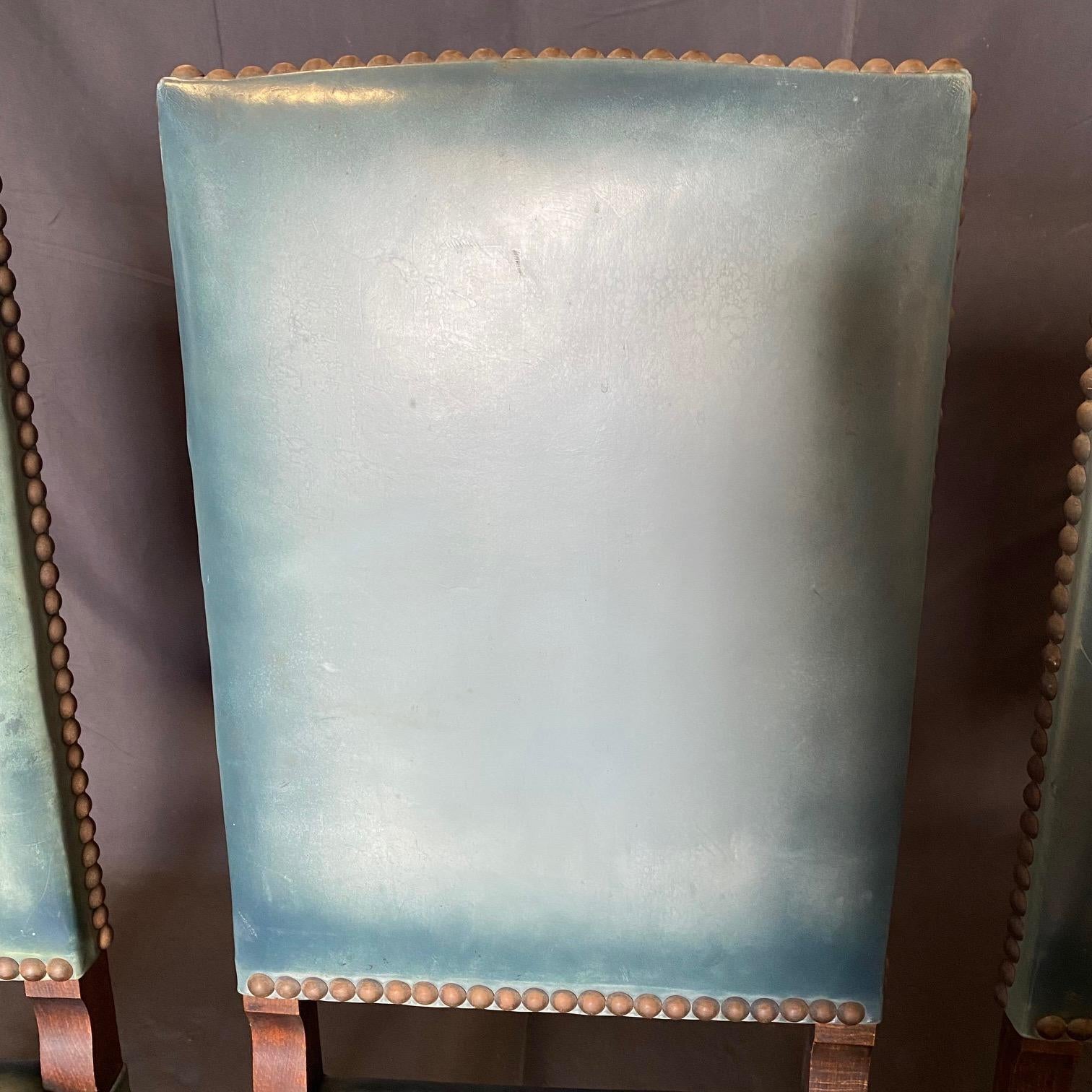 Set di quattro sedie da pranzo in pelle francese Os de Mouton, blu guscio d'uovo. in vendita 7