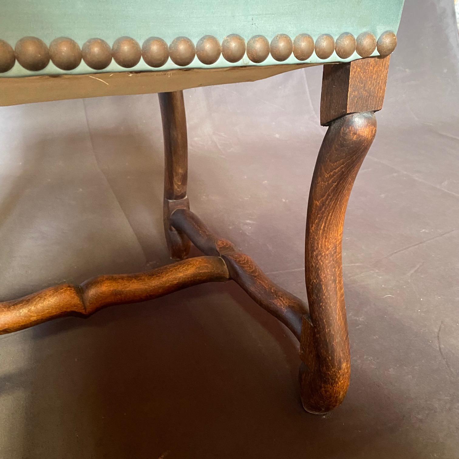 Set di quattro sedie da pranzo in pelle francese Os de Mouton, blu guscio d'uovo. in vendita 1