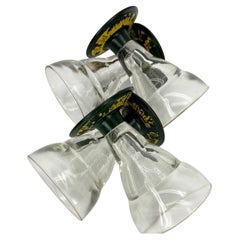 Ensemble de quatre verres Pernod français avec bases en bakélite, années 1930