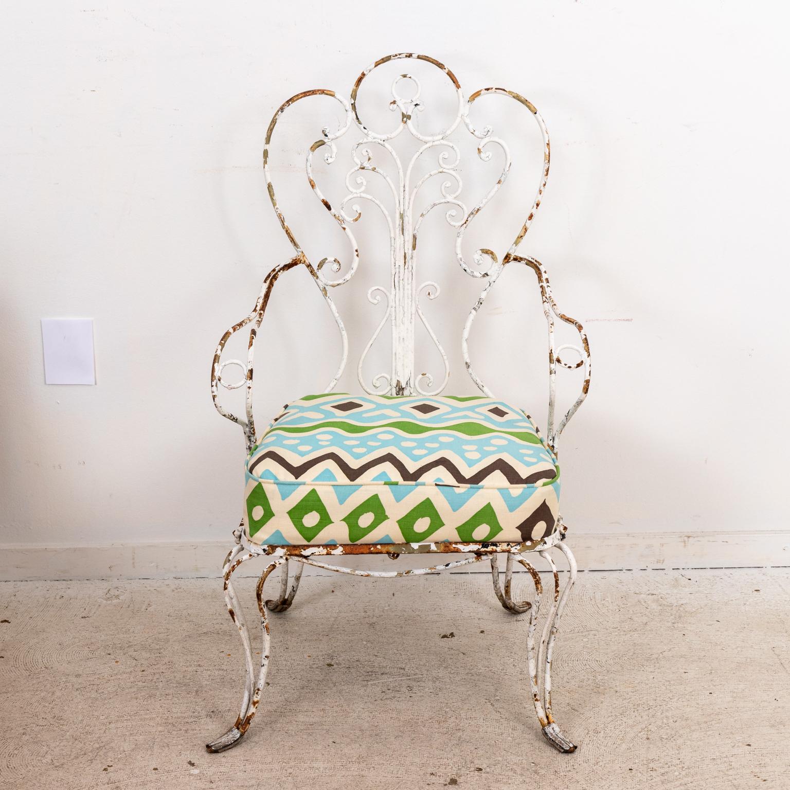 Mid-Century Modern Ensemble de quatre chaises de jardin en fer forgé français