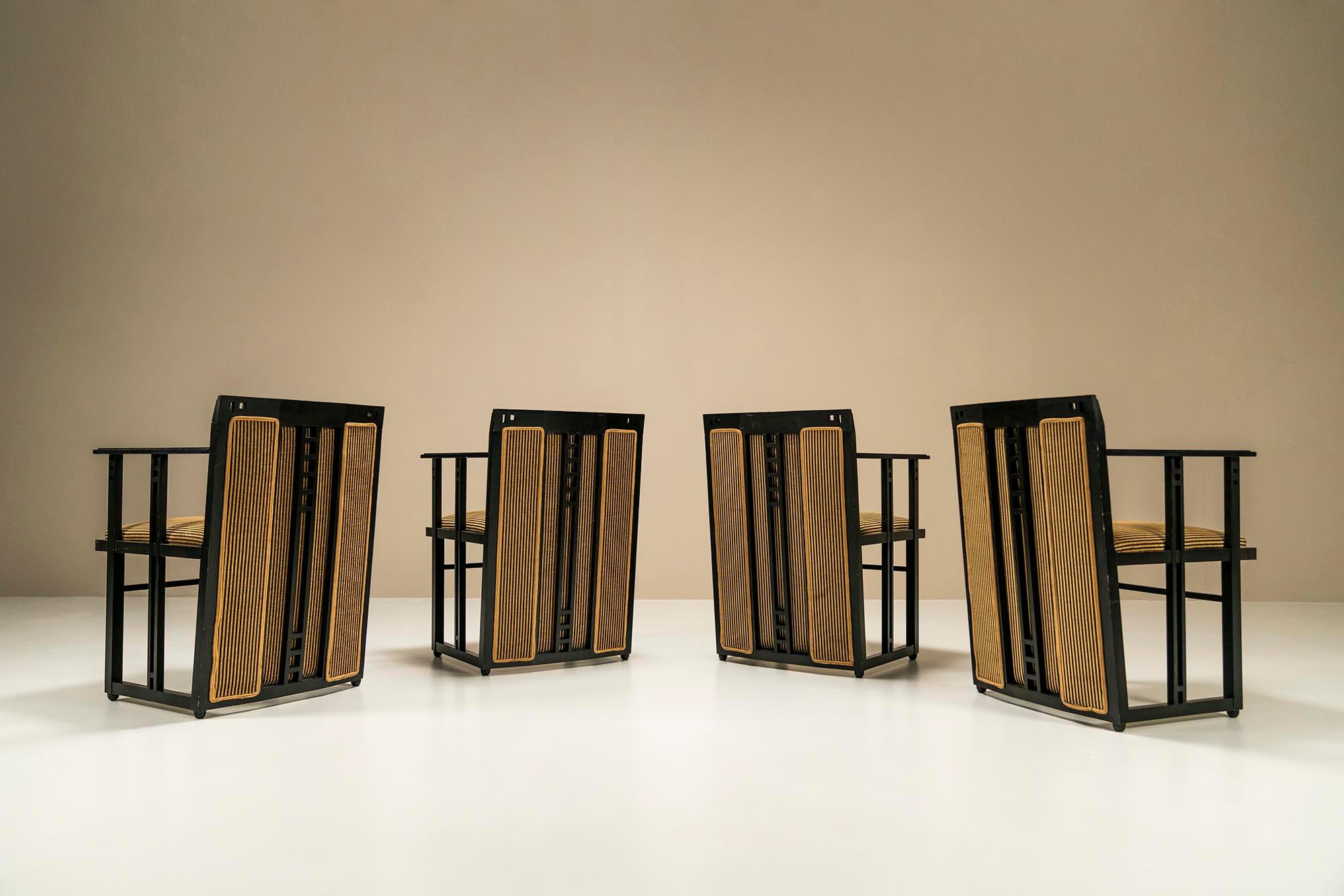 Mid-Century Modern Set of Four “Galaxy” Dining Room Chairs by Umberto Asnago, Italy, 1980s
