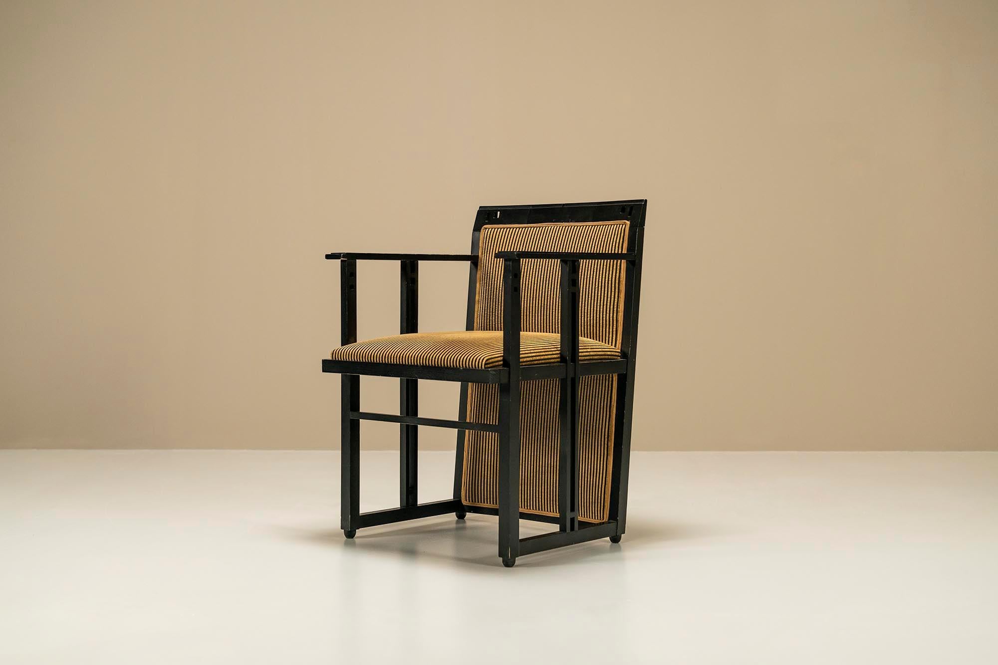 Italian Set of Four “Galaxy” Dining Room Chairs by Umberto Asnago, Italy, 1980s