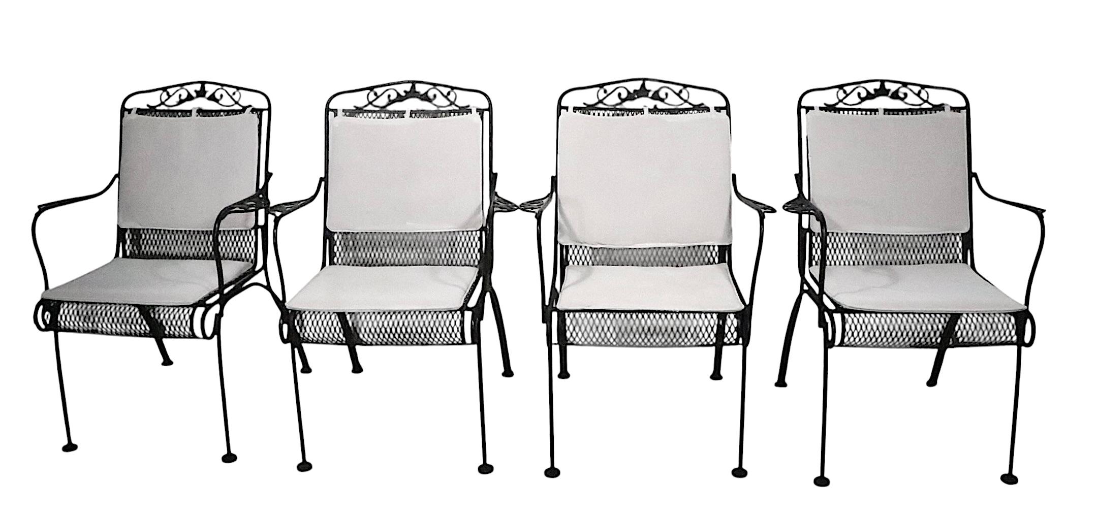 American Set of Four Garden Patio Poolside Wrought Iron Dining Chairs att. to Woodard For Sale