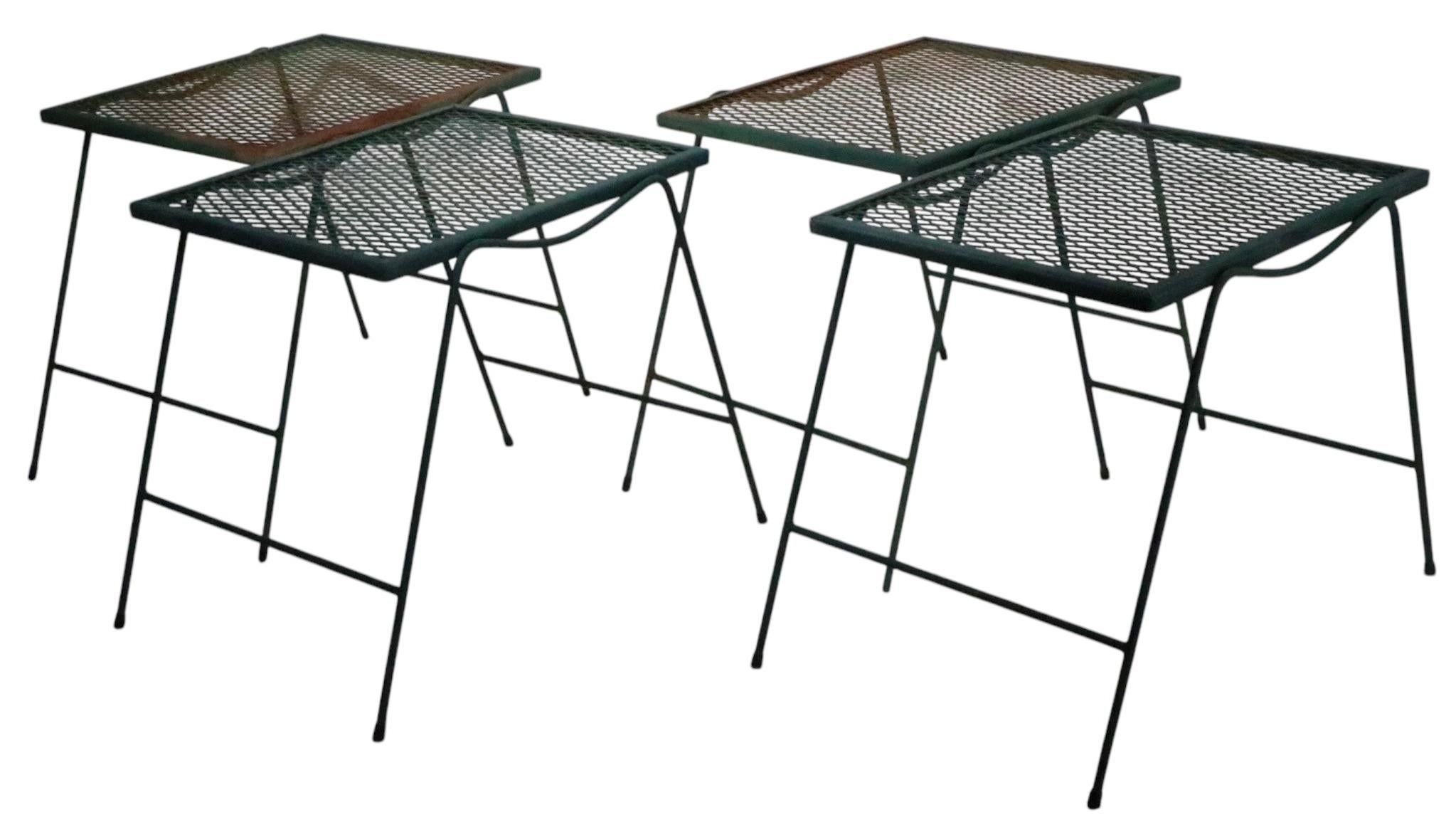 Set of Four Garden Patio Poolside Wrought Iron  Stacking Side Tables For Sale 6