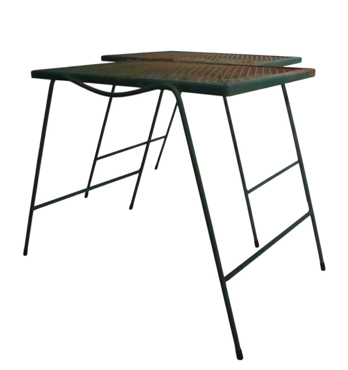 Set of Four Garden Patio Poolside Wrought Iron  Stacking Side Tables For Sale 12