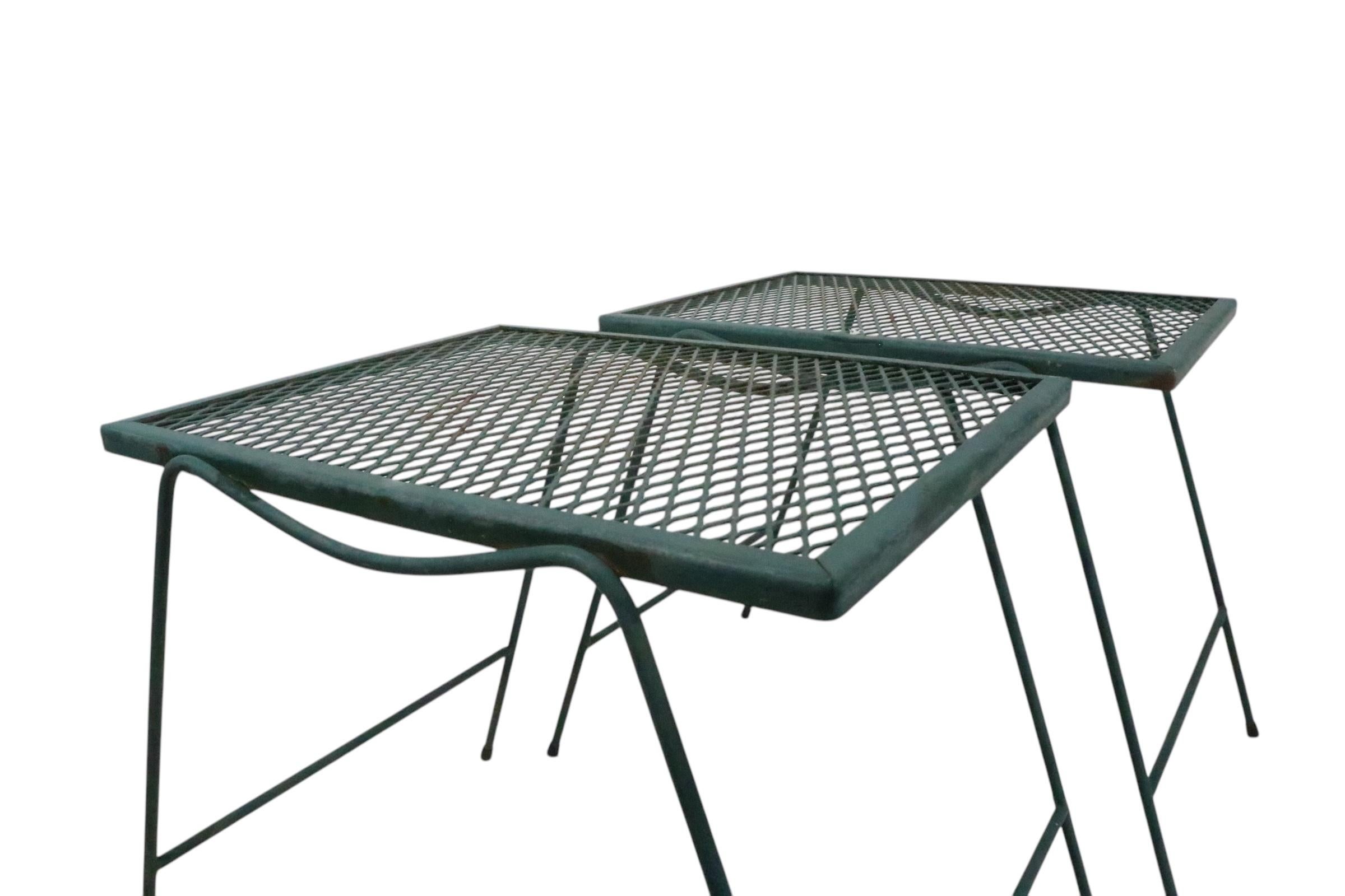 Set of Four Garden Patio Poolside Wrought Iron  Stacking Side Tables For Sale 14